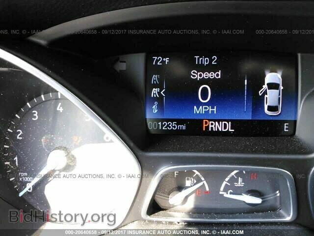 2016 Ford Focus - VIN: 1FADP3F23GL397810 - Photo 7