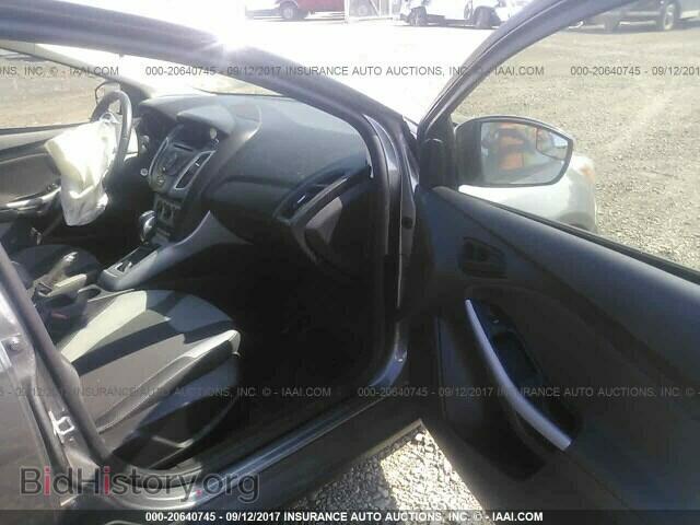 2012 Ford Focus - VIN: 1FAHP3F25CL160215 - Photo 5