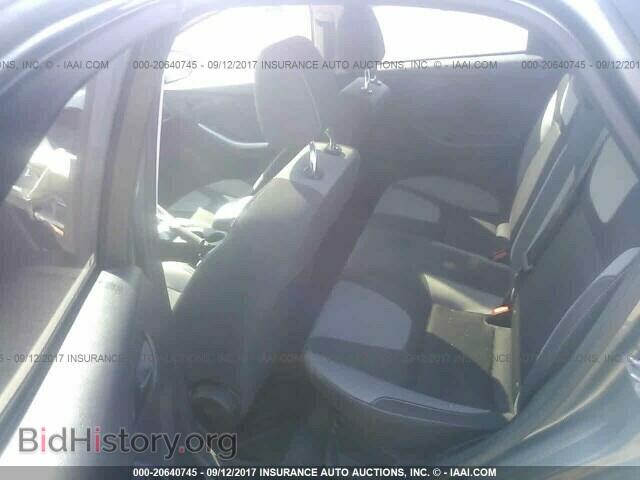 2012 Ford Focus - VIN: 1FAHP3F25CL160215 - Photo 8