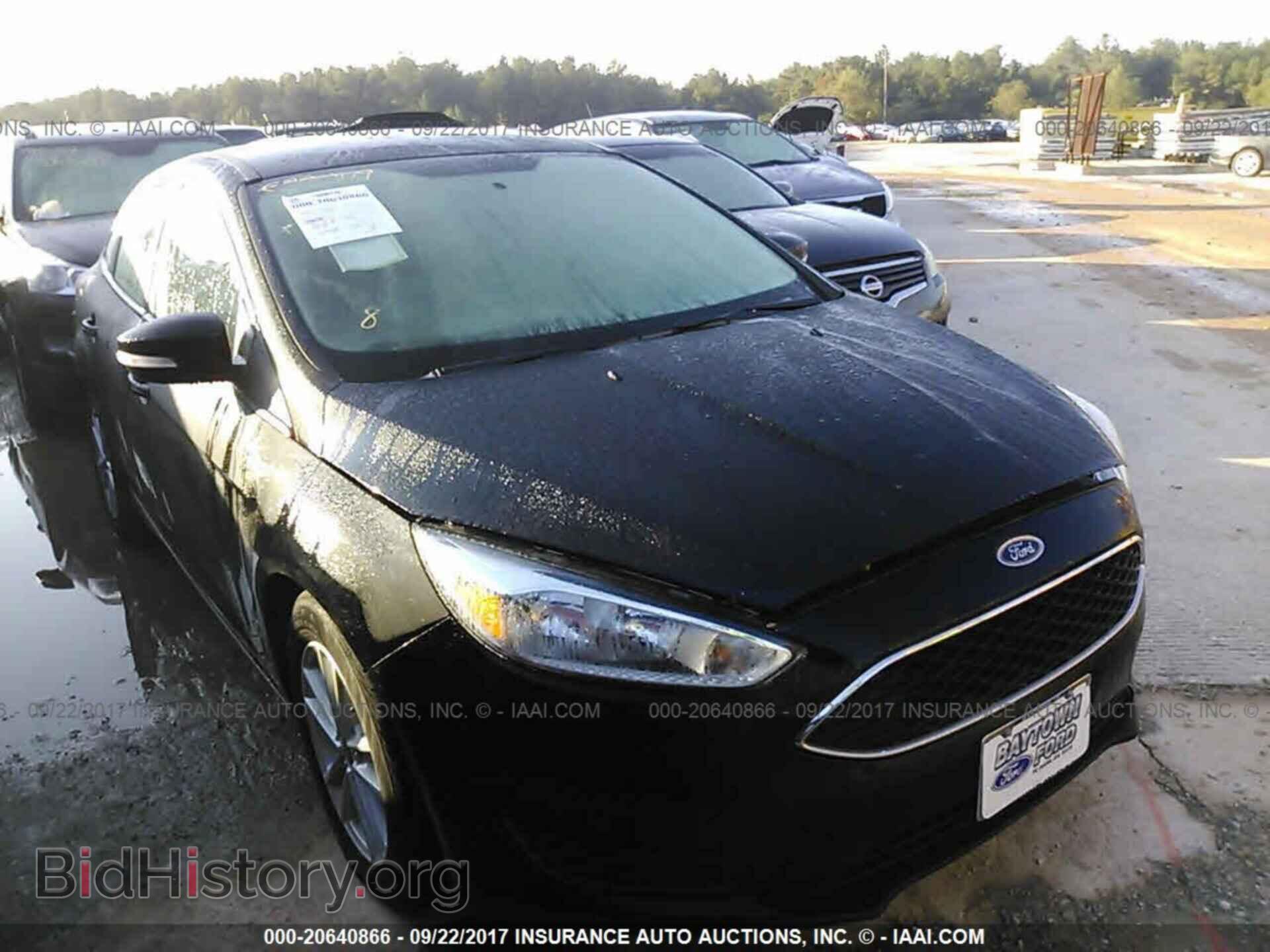 Photo 1FADP3F26HL270664 - Ford Focus 2017