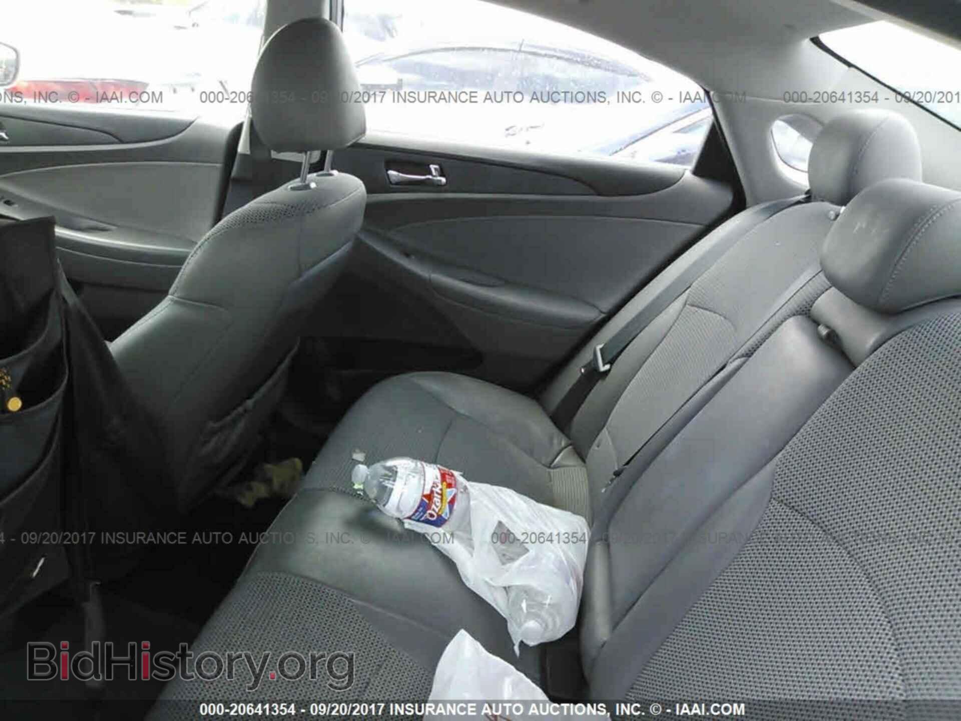2012 Hyundai Sonata - VIN: 5NPEC4AC2CH362433 - Photo 8