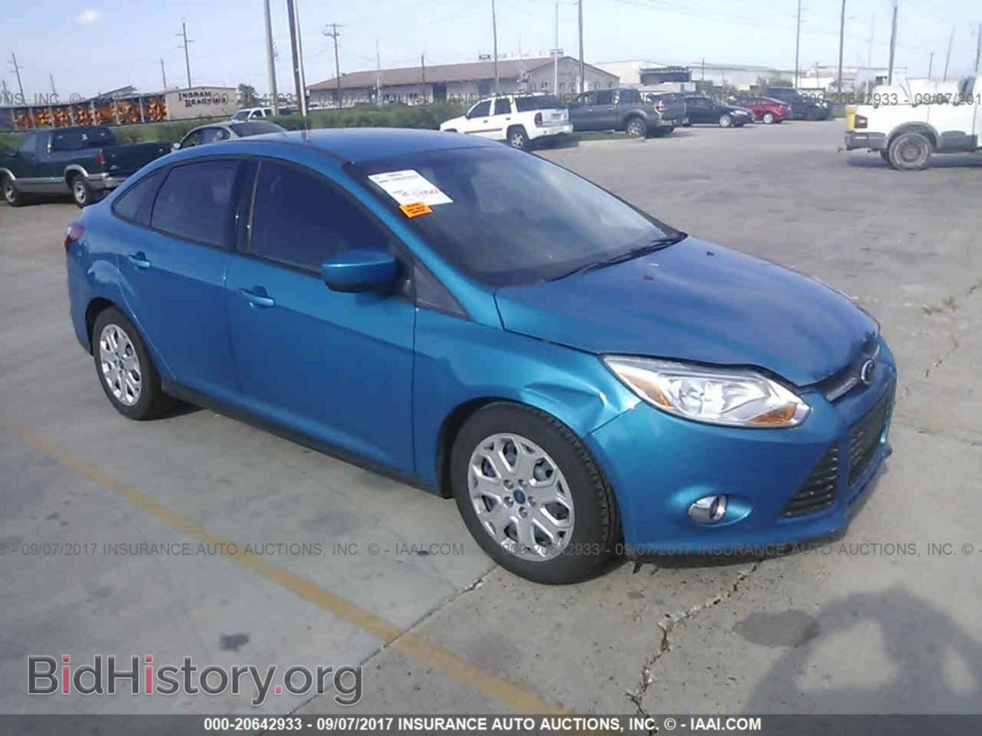 Photo 1FAHP3F22CL450332 - Ford Focus 2012