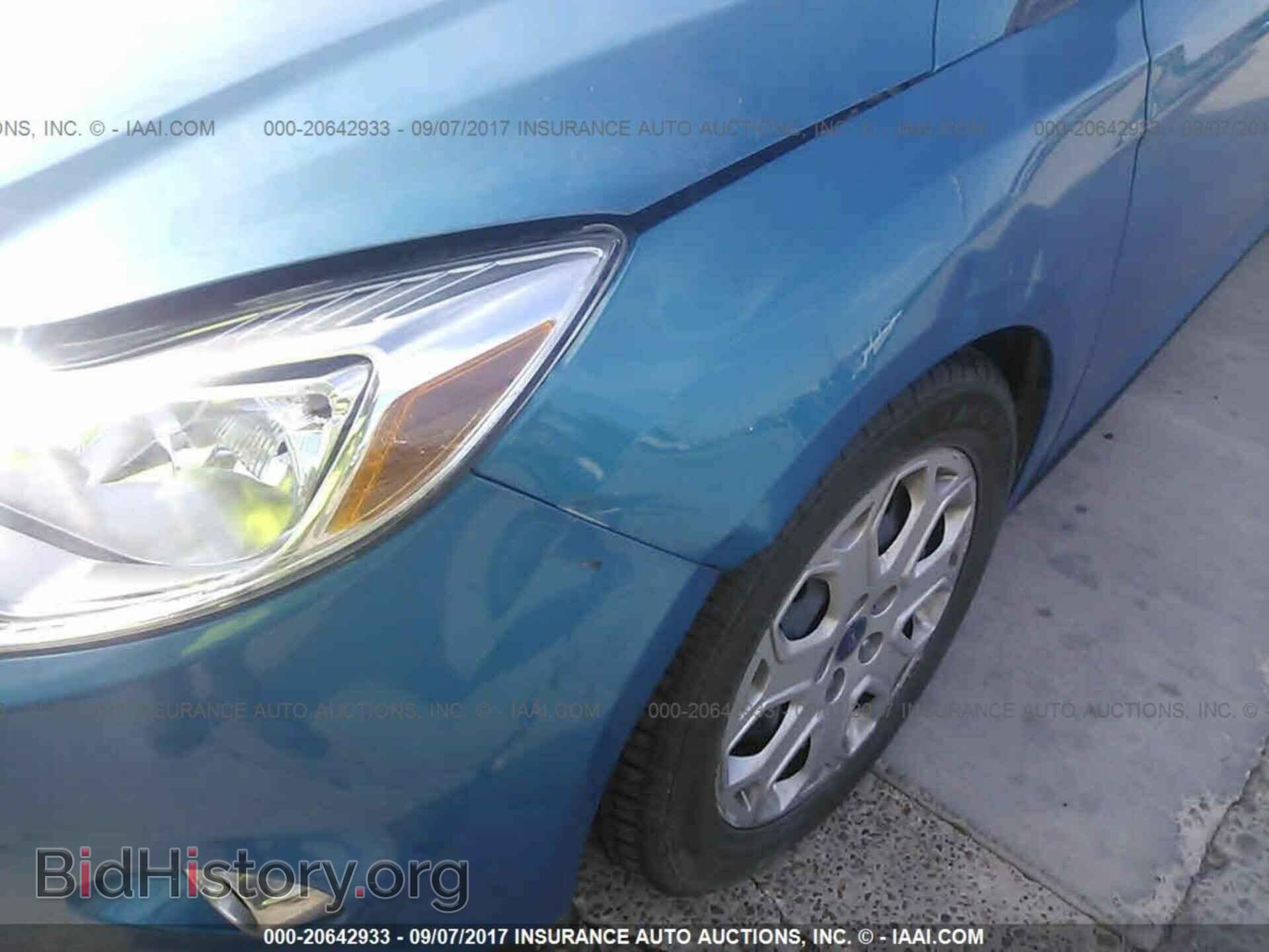 2012 Ford Focus - VIN: 1FAHP3F22CL450332 - Photo 6