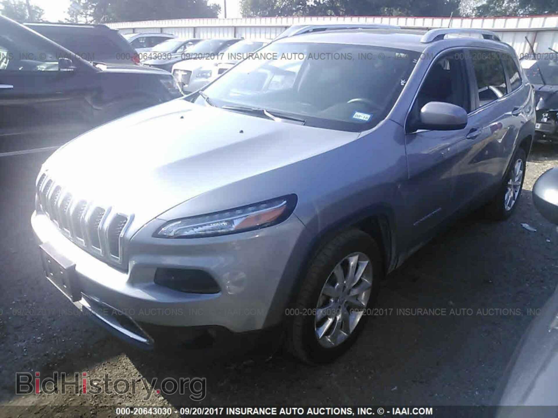2017 Jeep Cherokee - VIN: 1C4PJLDB8HW522618 - Photo 2