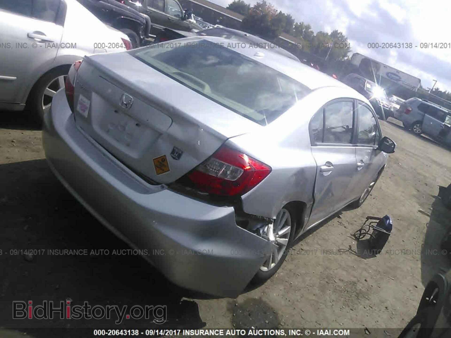 2012 Honda Civic - VIN: 19XFB2F94CE302795 - Фото 4