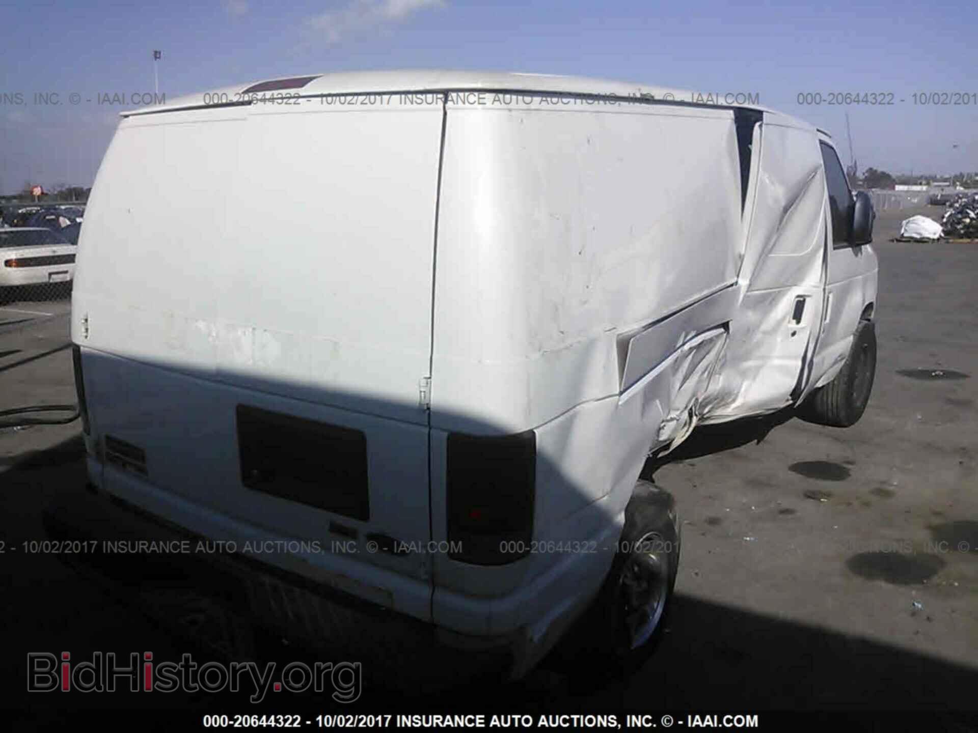 2012 Ford Econoline - VIN: 1FTNE2EW8CDB06967 - Photo 4