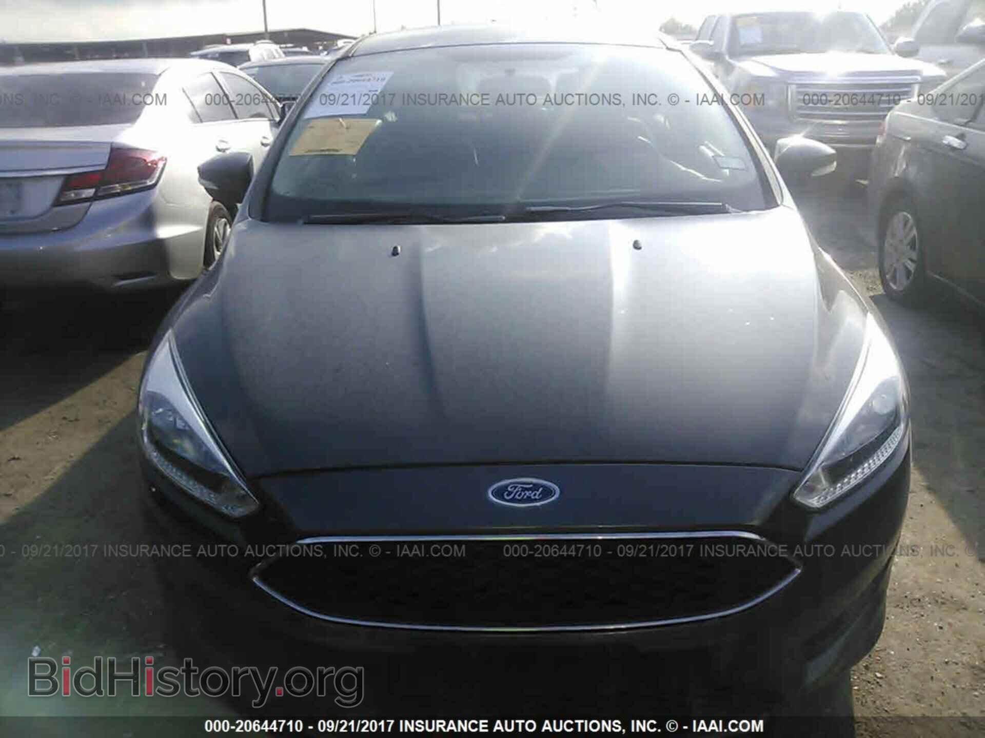 2015 Ford Focus - VIN: 1FADP3F28FL347712 - Photo 6