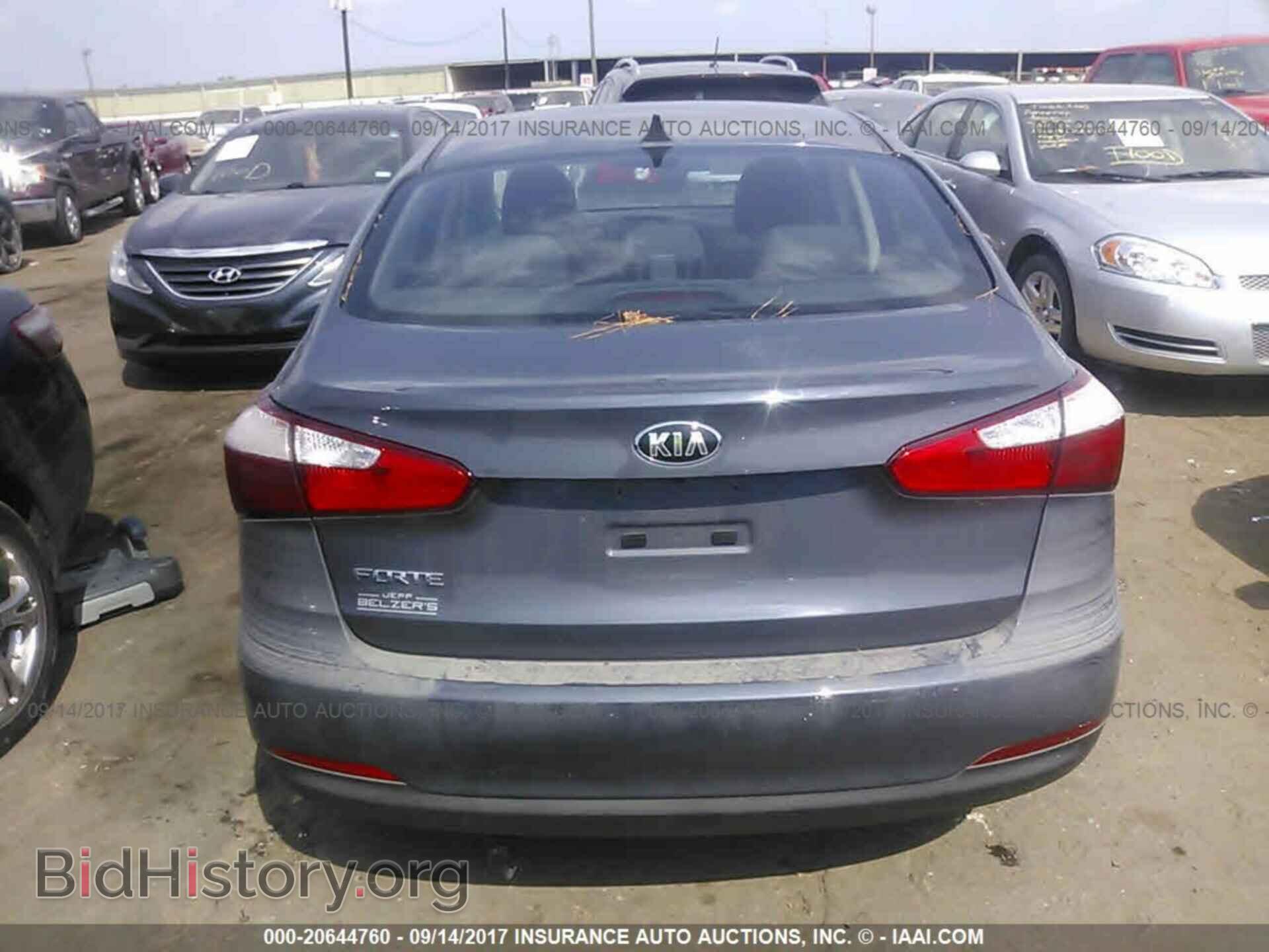 2016 Kia Forte - VIN: KNAFX4A63G5548861 - Photo 6