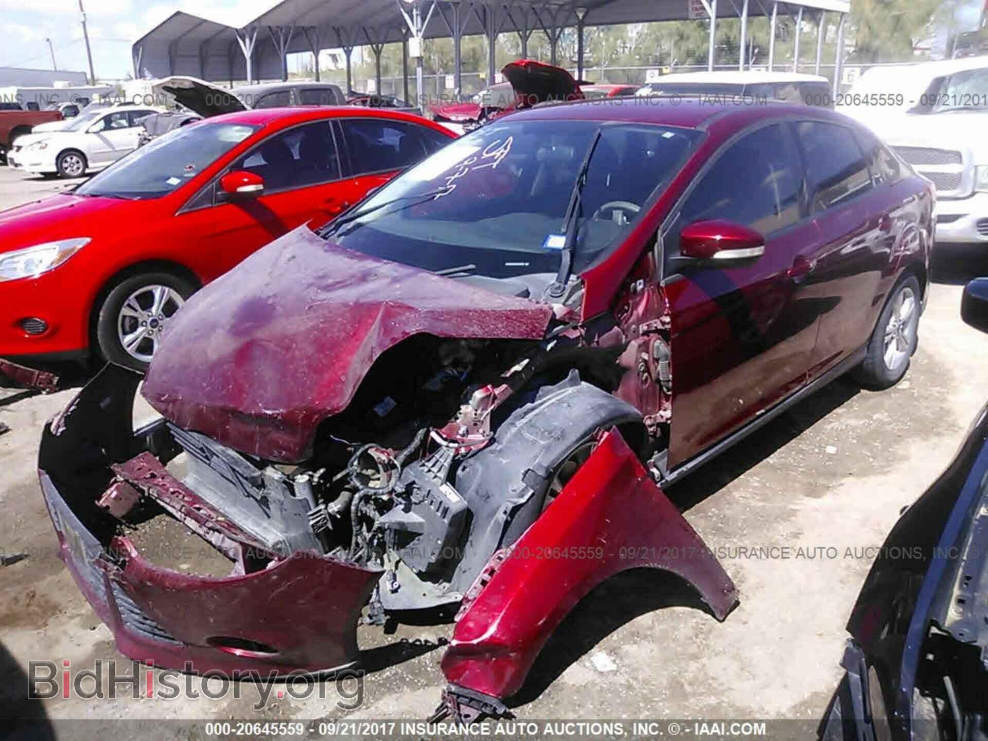 2013 Ford Focus - VIN: 1FADP3F25DL262890 - Фото 2