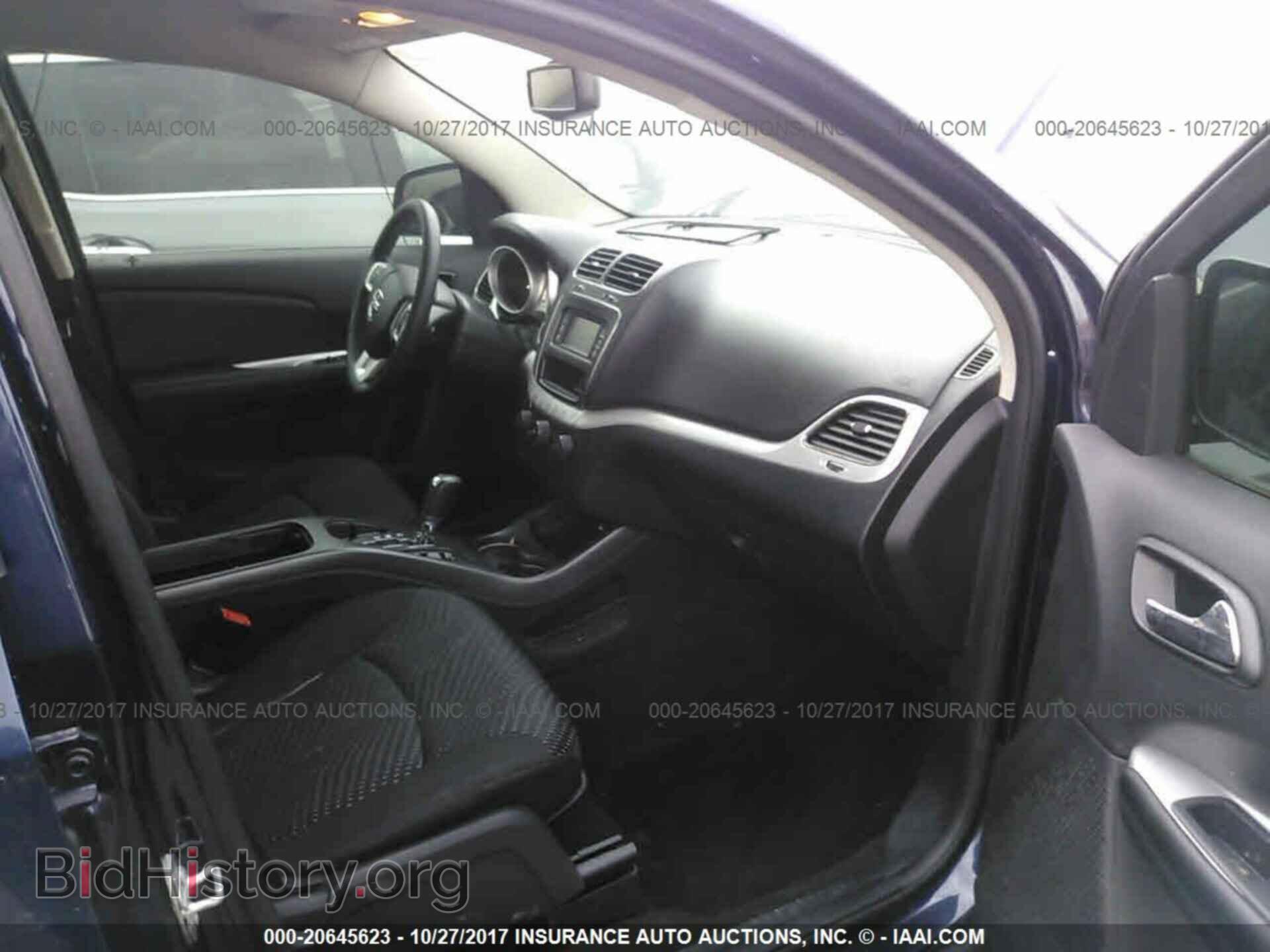 2017 Dodge Journey - VIN: 3C4PDCAB8HT563784 - Фото 5