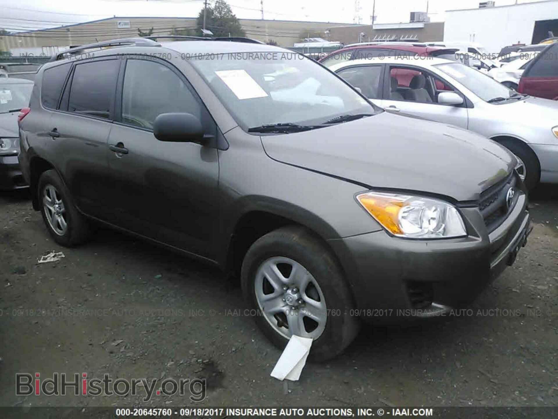 Photo 2T3BF4DV0BW150841 - Toyota Rav4 2011