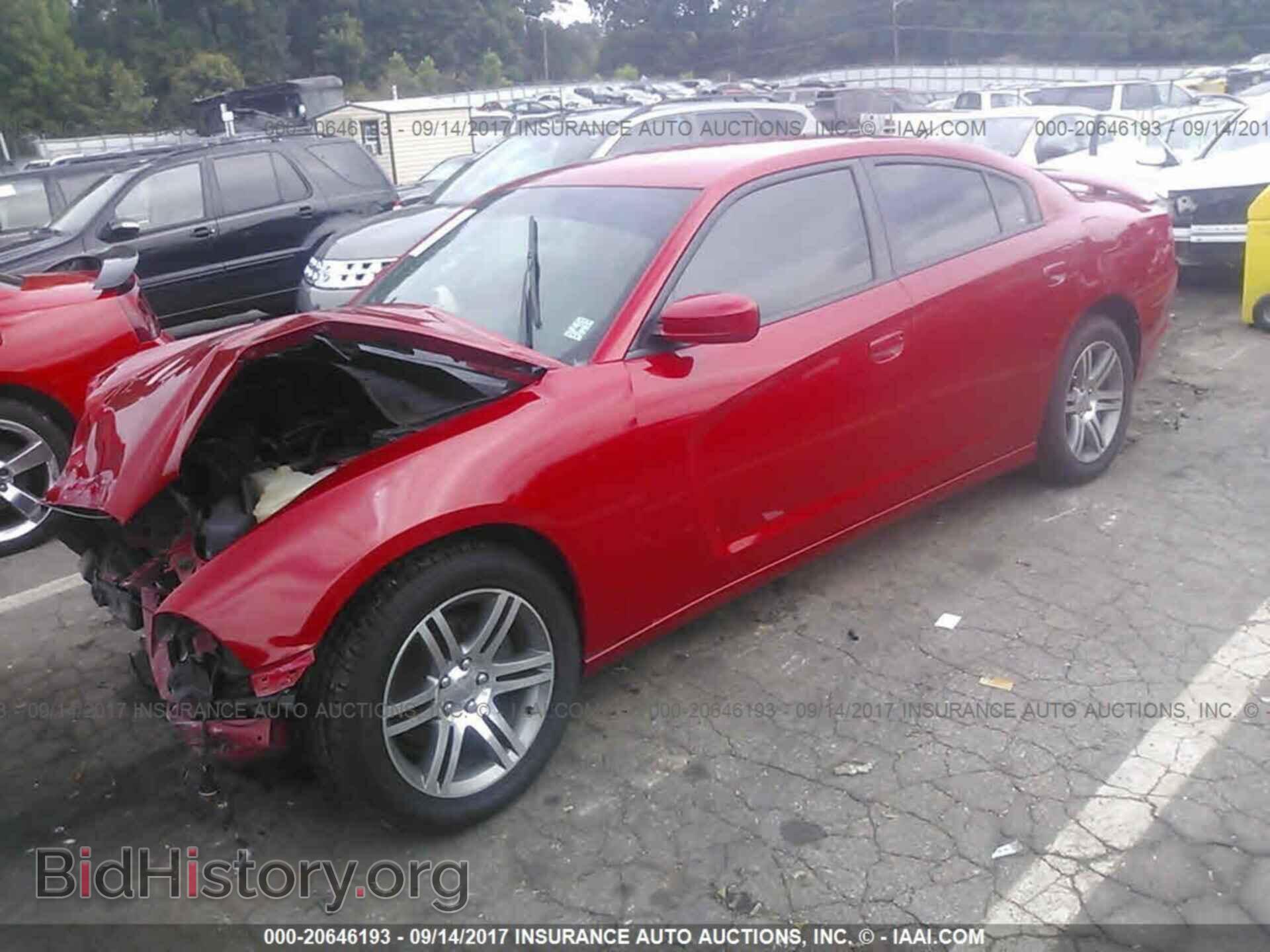 2013 Dodge Charger - VIN: 2C3CDXHG5DH537397 - Photo 2