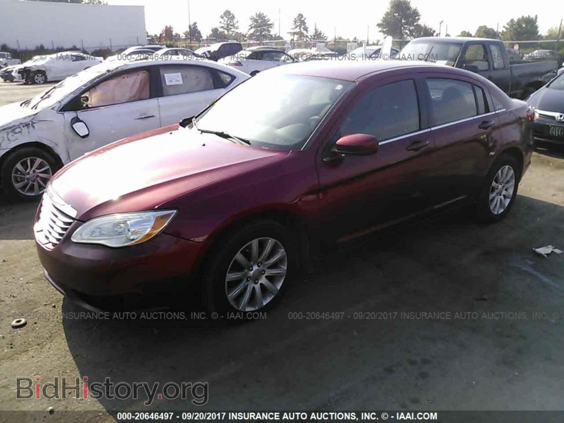 2013 Chrysler 200 - VIN: 1C3CCBBB3DN763612 - Photo 2