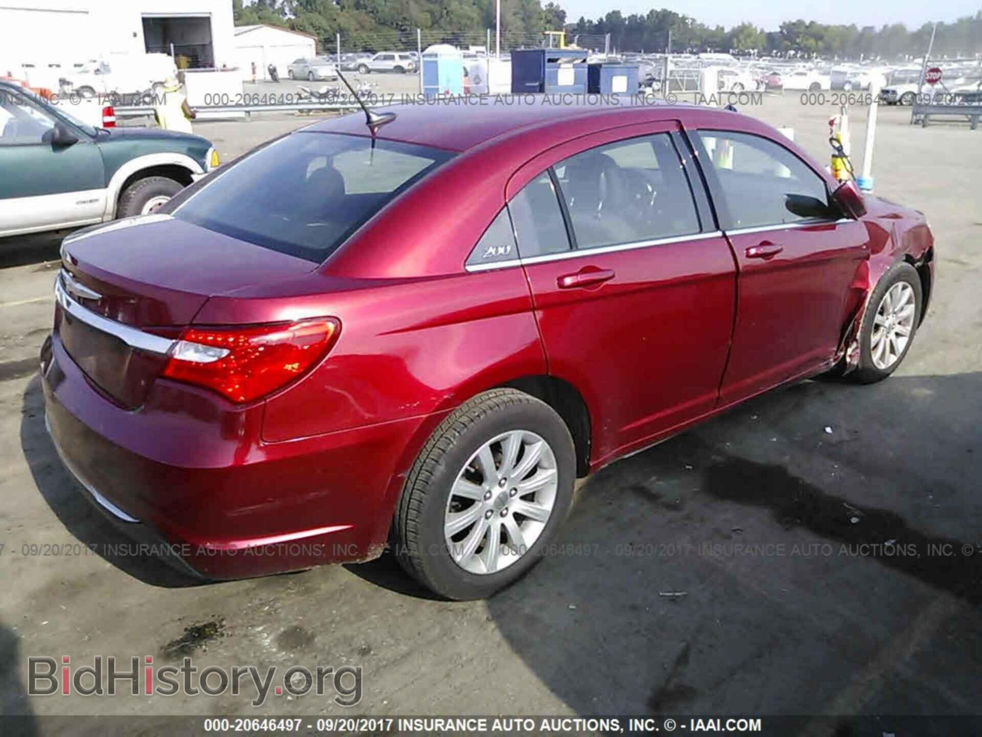 2013 Chrysler 200 - VIN: 1C3CCBBB3DN763612 - Photo 4