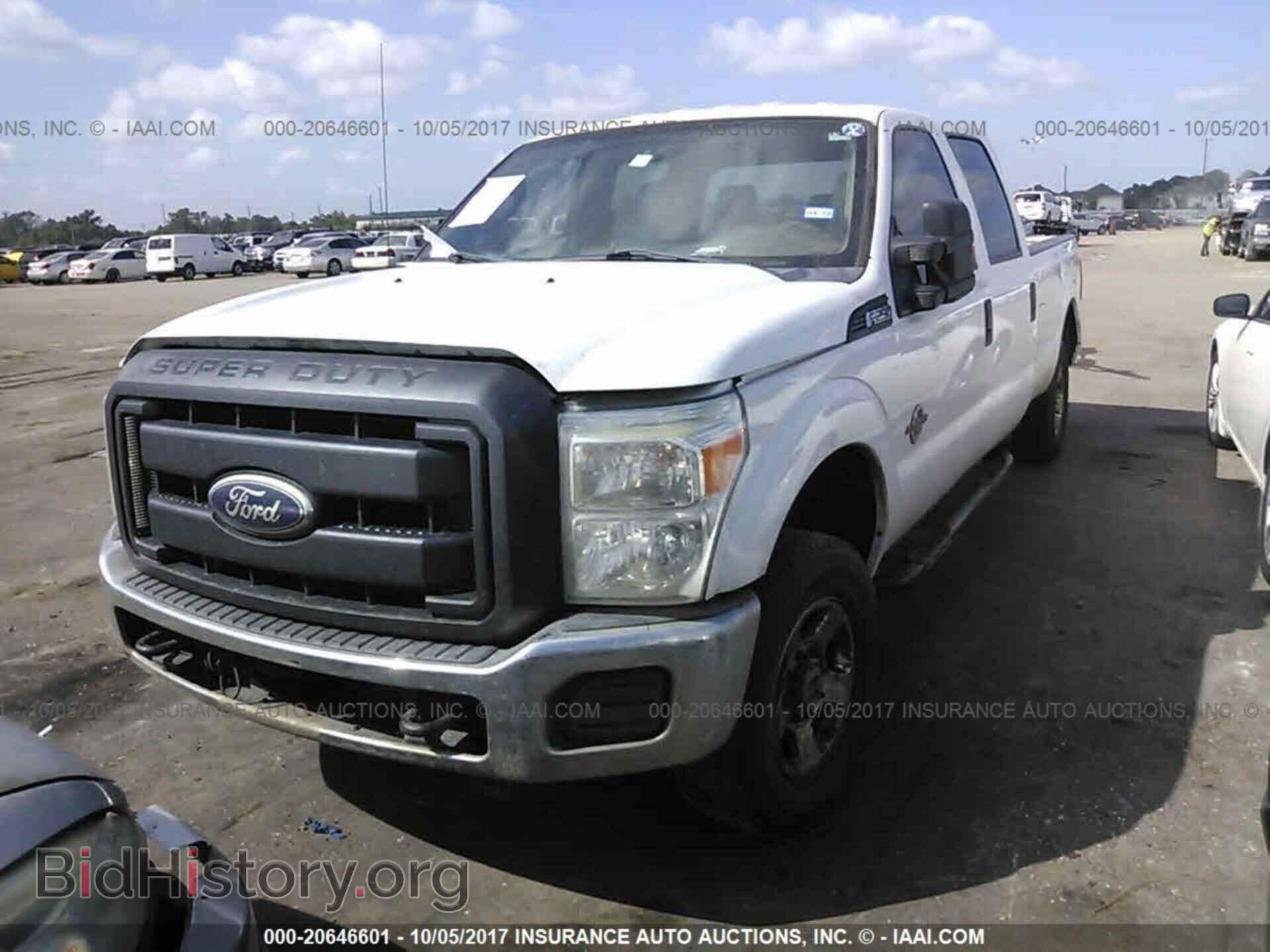 2011 Ford F250 - VIN: 1FT7W2BT2BEA90807 - Фото 2