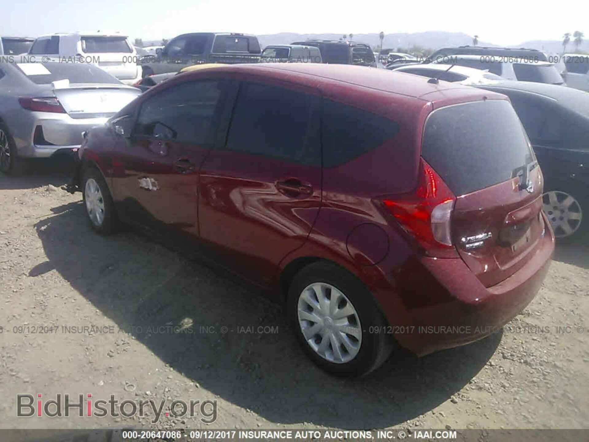 2015 Nissan Versa note - VIN: 3N1CE2CP0FL413196 - Фото 3