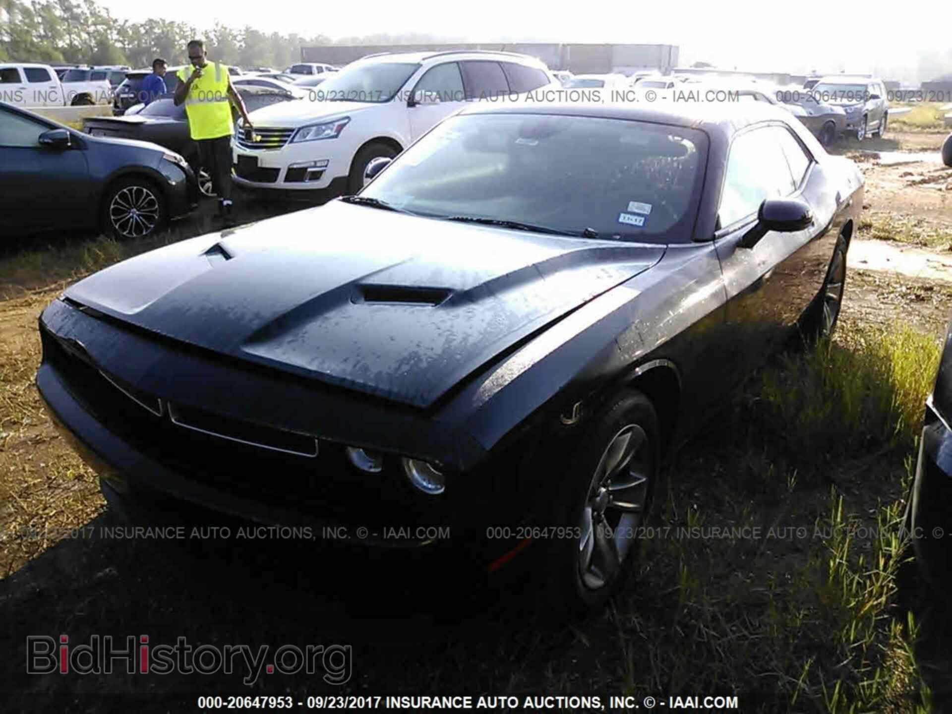 2015 Dodge Challenger - VIN: 2C3CDZAG7FH783702 - Photo 2