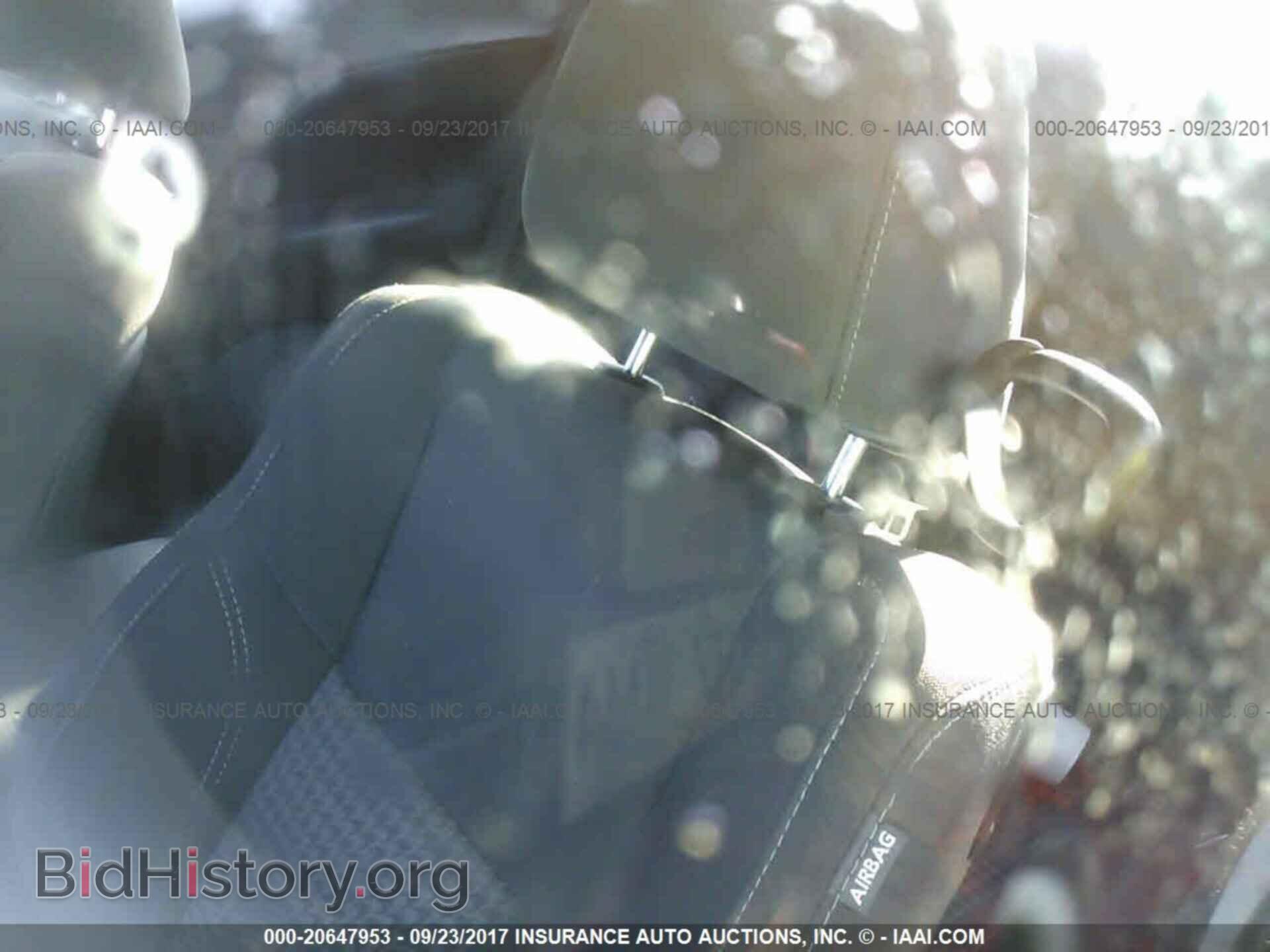 2015 Dodge Challenger - VIN: 2C3CDZAG7FH783702 - Photo 8