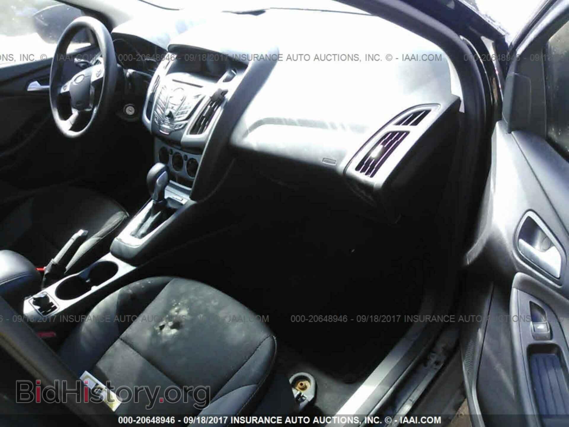 2014 Ford Focus - VIN: 1FADP3F26EL453820 - Photo 5