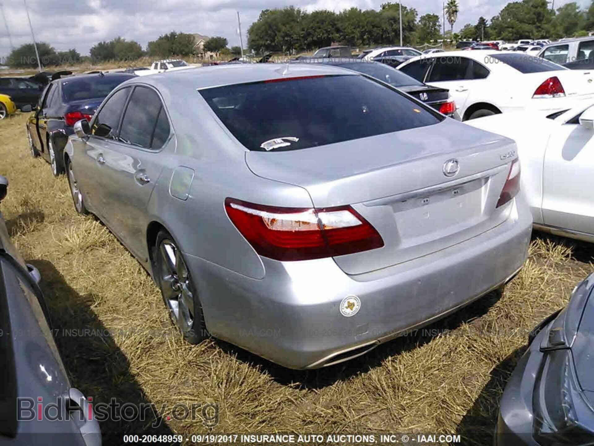 2012 Lexus Ls - VIN: JTHBL5EF2C5111441 - Фото 3