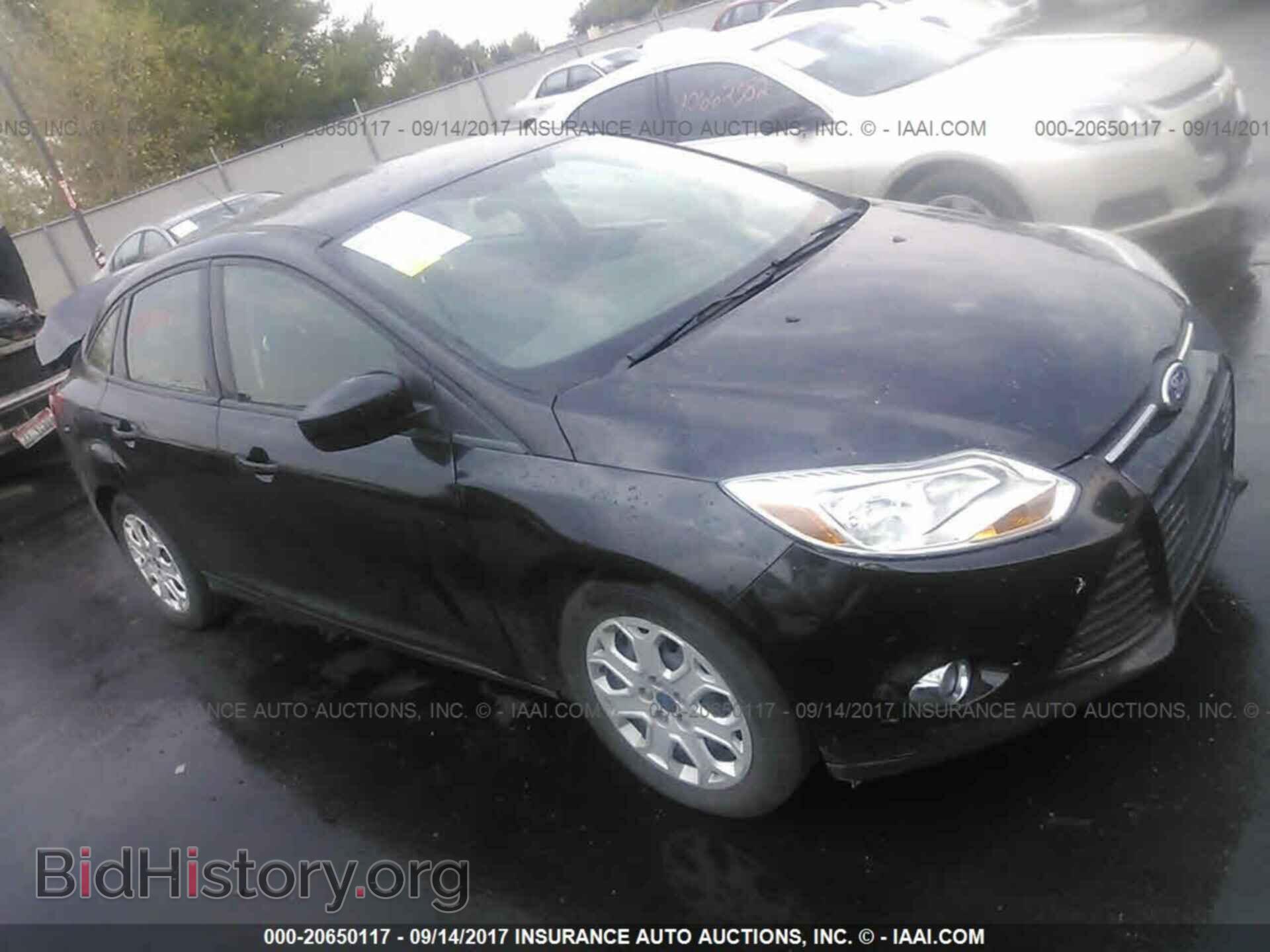 Photo 1FAHP3F29CL170066 - Ford Focus 2012