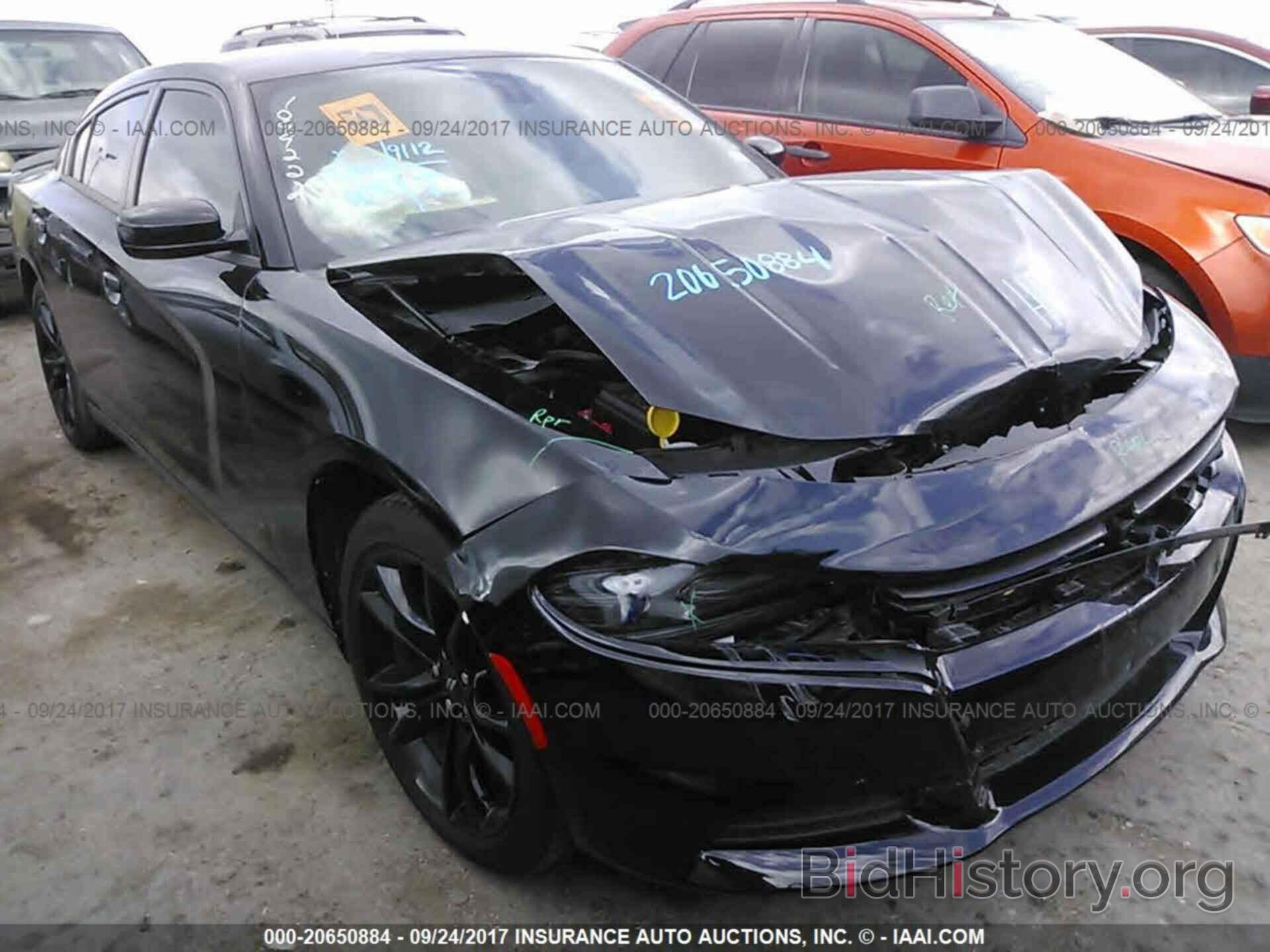 Photo 2C3CDXHG7HH576188 - Dodge Charger 2017