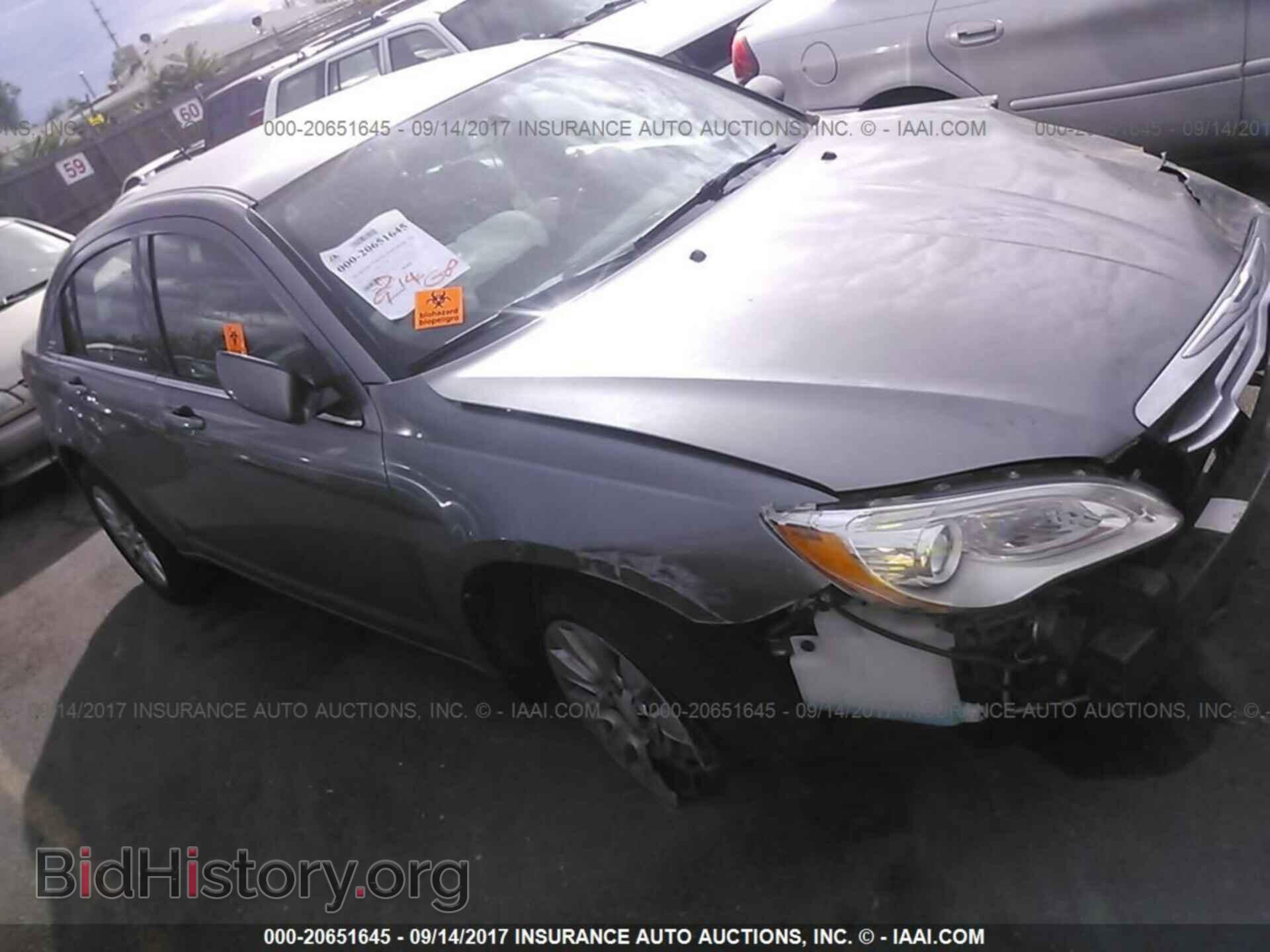 Фотография 1C3CCBAB8DN640180 - Chrysler 200 2013