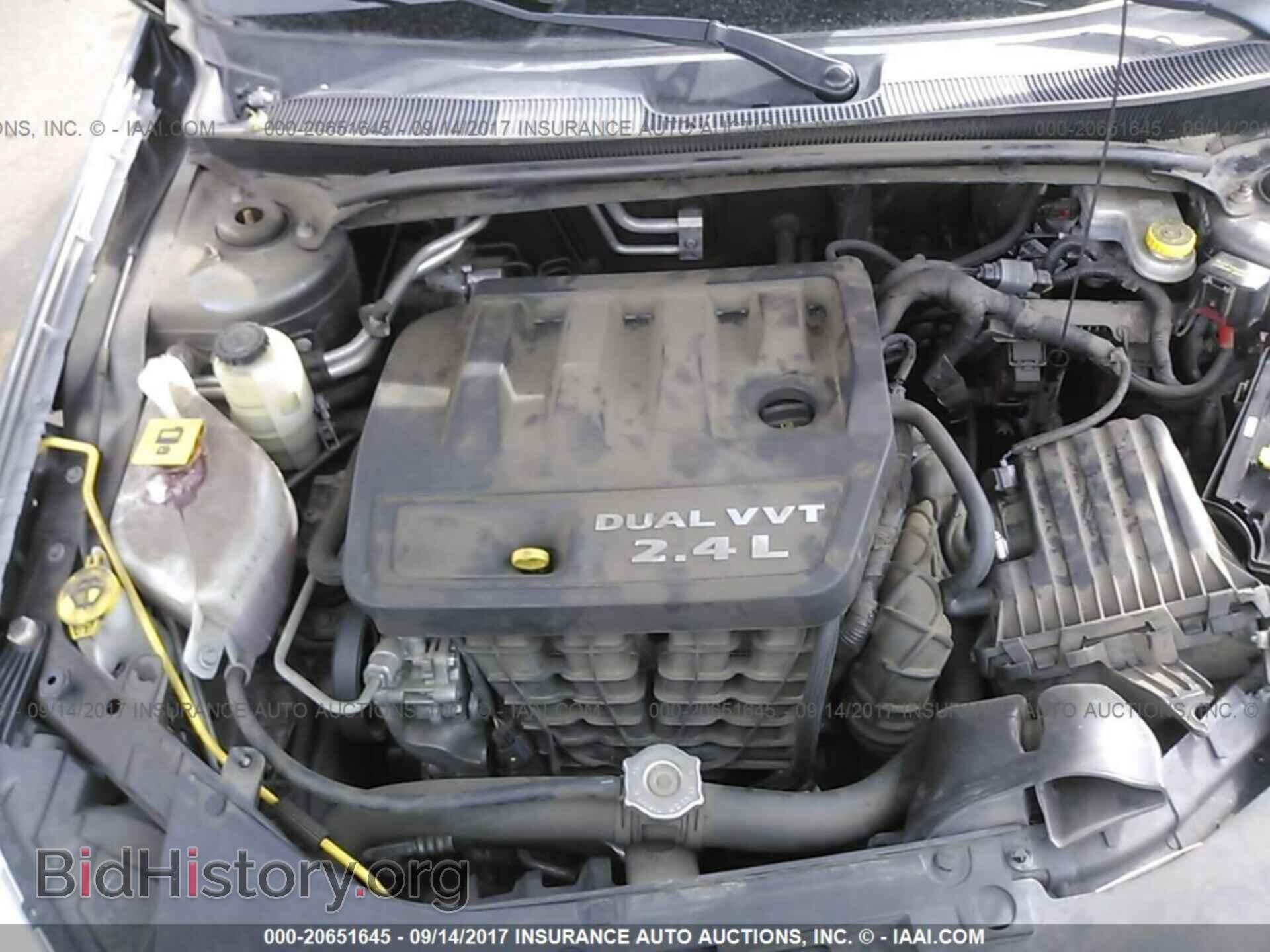 2013 Chrysler 200 - VIN: 1C3CCBAB8DN640180 - Photo 10