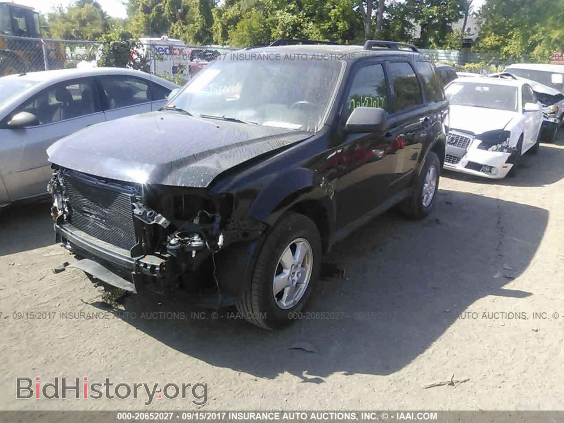 2012 Ford Escape - VIN: 1FMCU9DG4CKA27705 - Photo 2