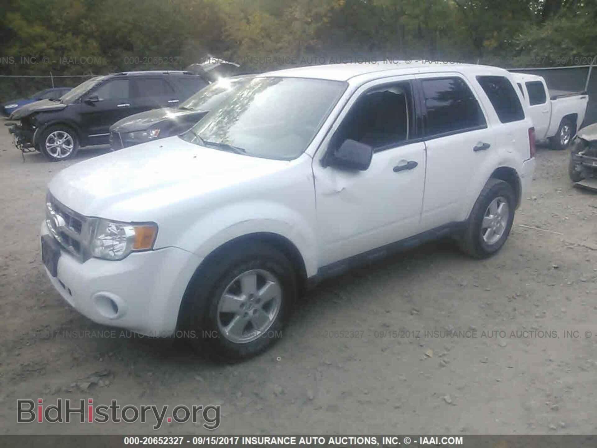 2012 Ford Escape - VIN: 1FMCU0C76CKB34509 - Photo 2