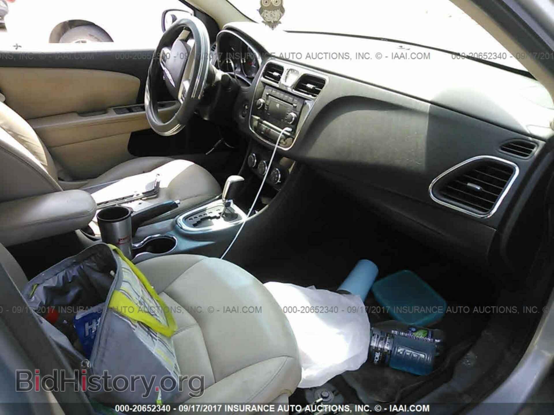 2013 Chrysler 200 - VIN: 1C3CCBBB8DN666034 - Photo 5