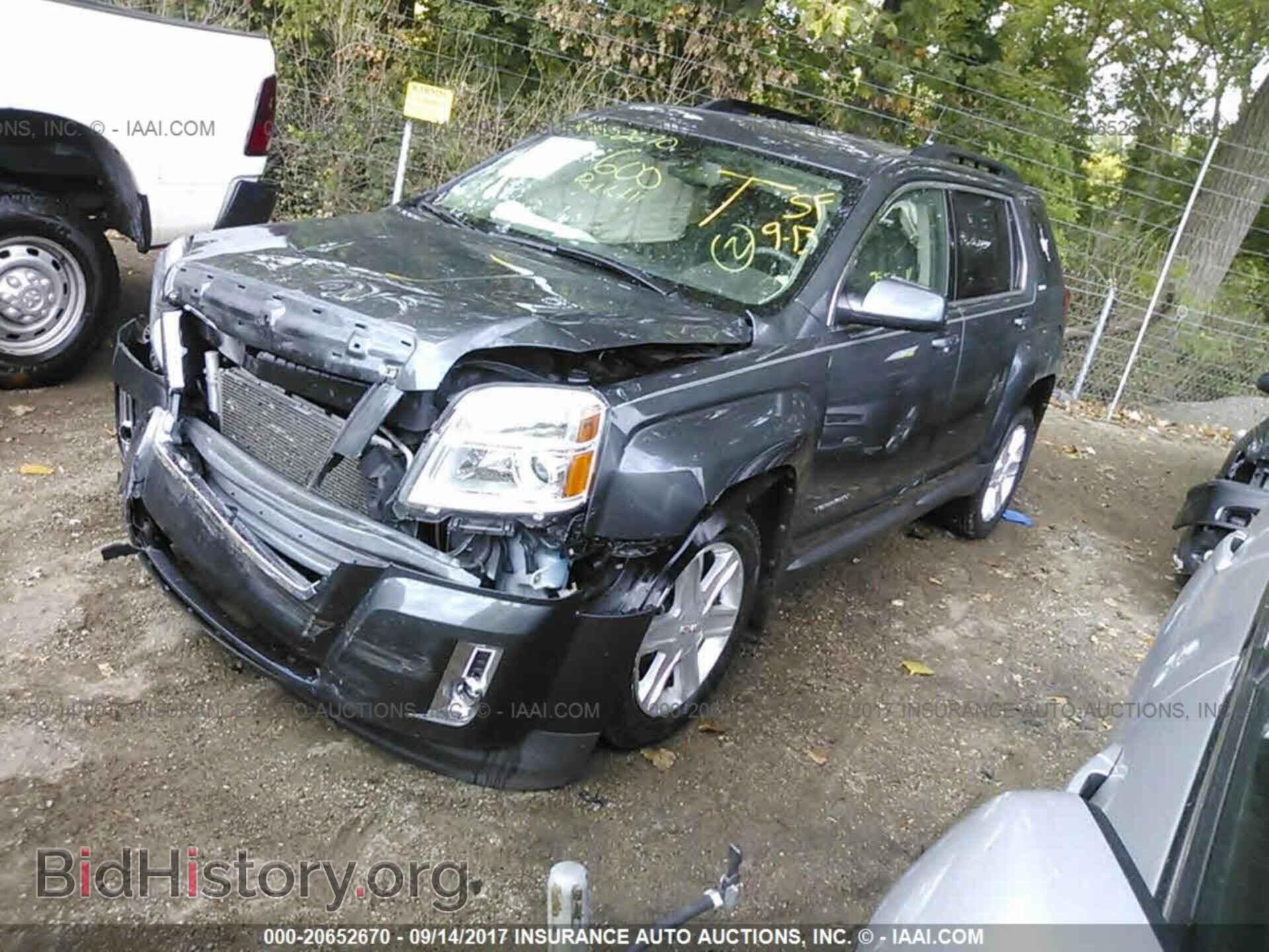 2011 Gmc Terrain - VIN: 2CTFLSE55B6251726 - Photo 2