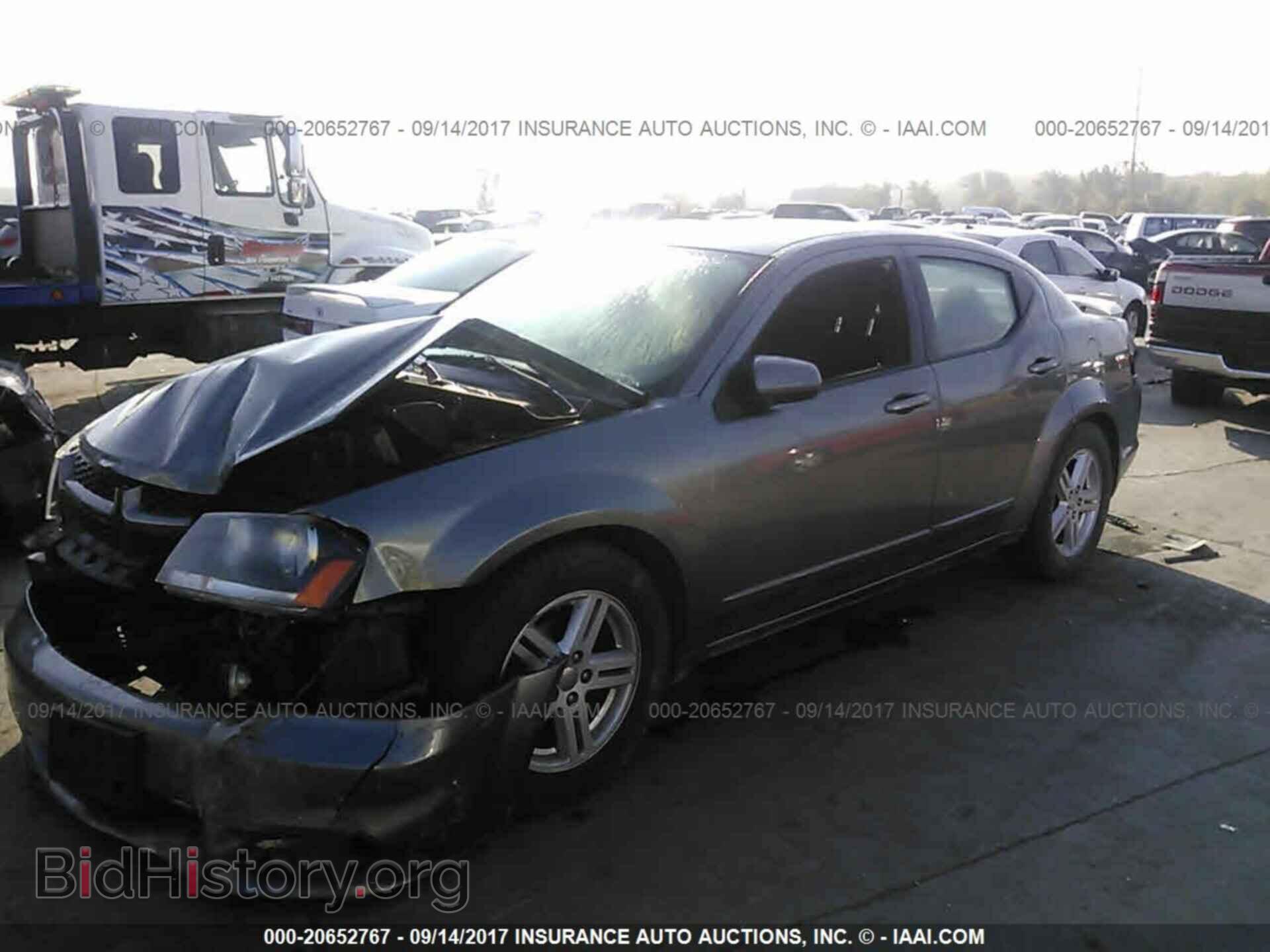 2012 Dodge Avenger - VIN: 1C3CDZCB8CN181993 - Фото 2