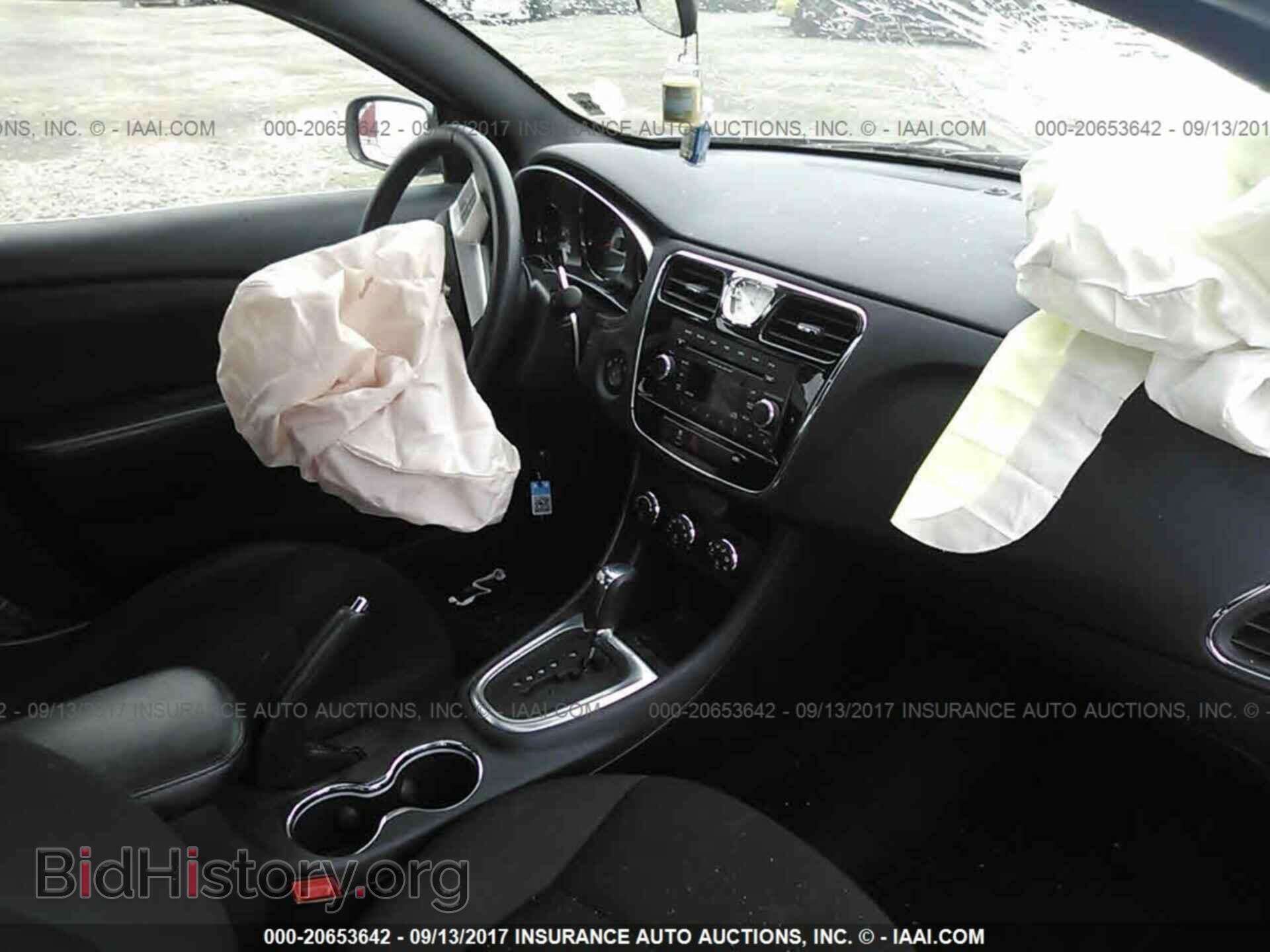 2013 Chrysler 200 - VIN: 1C3CCBBB3DN574605 - Фото 5