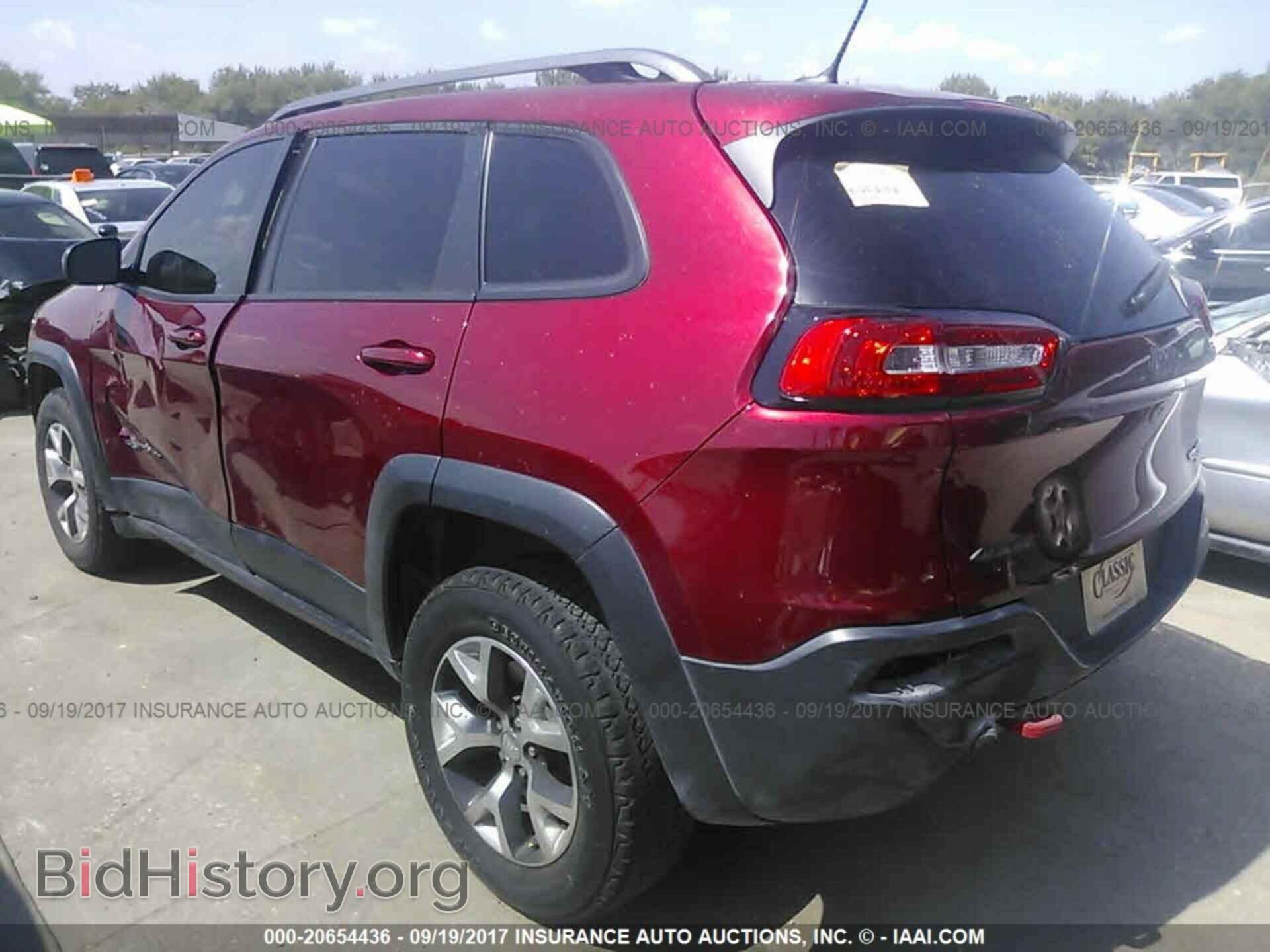 2015 Jeep Cherokee - VIN: 1C4PJMBS3FW750953 - Фото 3