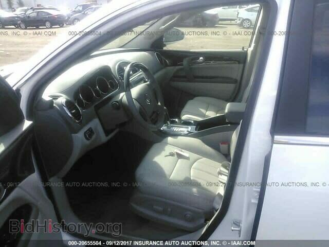 2017 Buick Enclave - VIN: 5GAKRBKD1HJ310403 - Photo 5