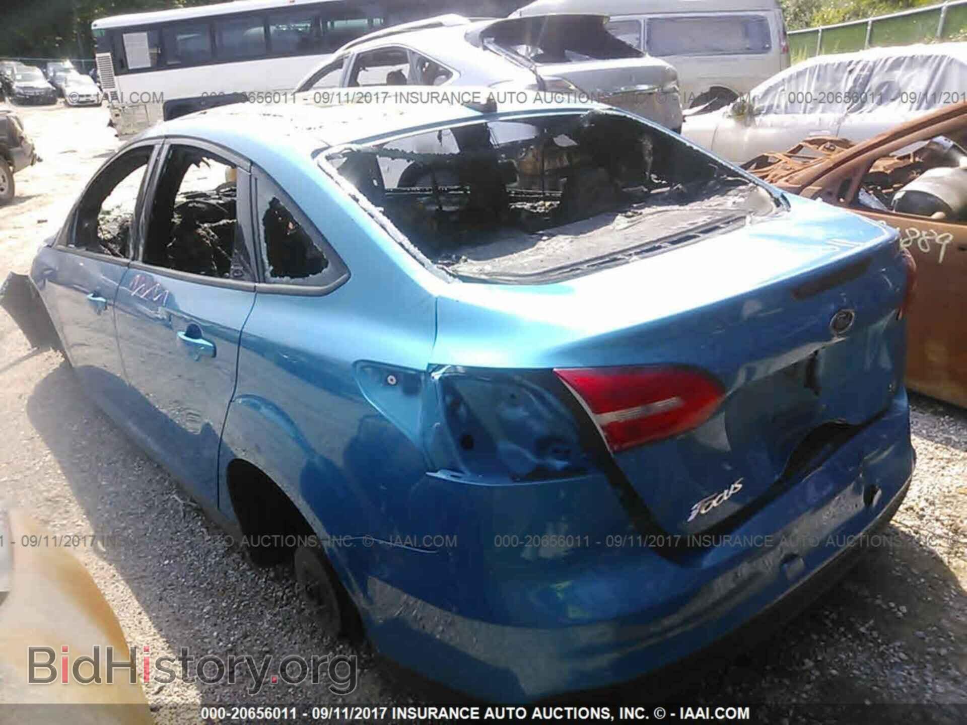 2015 Ford Focus - VIN: 1FADP3F29FL329915 - Photo 3