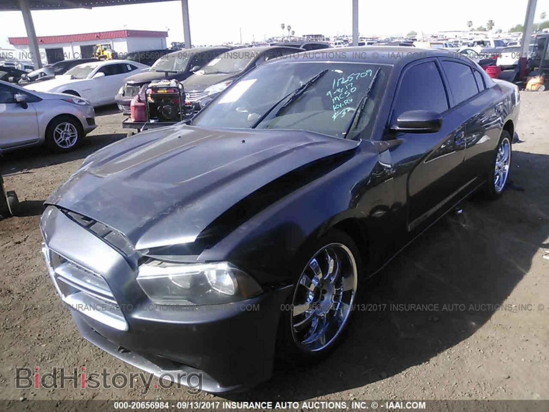 2013 Dodge Charger - VIN: 2C3CDXBG9DH596834 - Photo 2