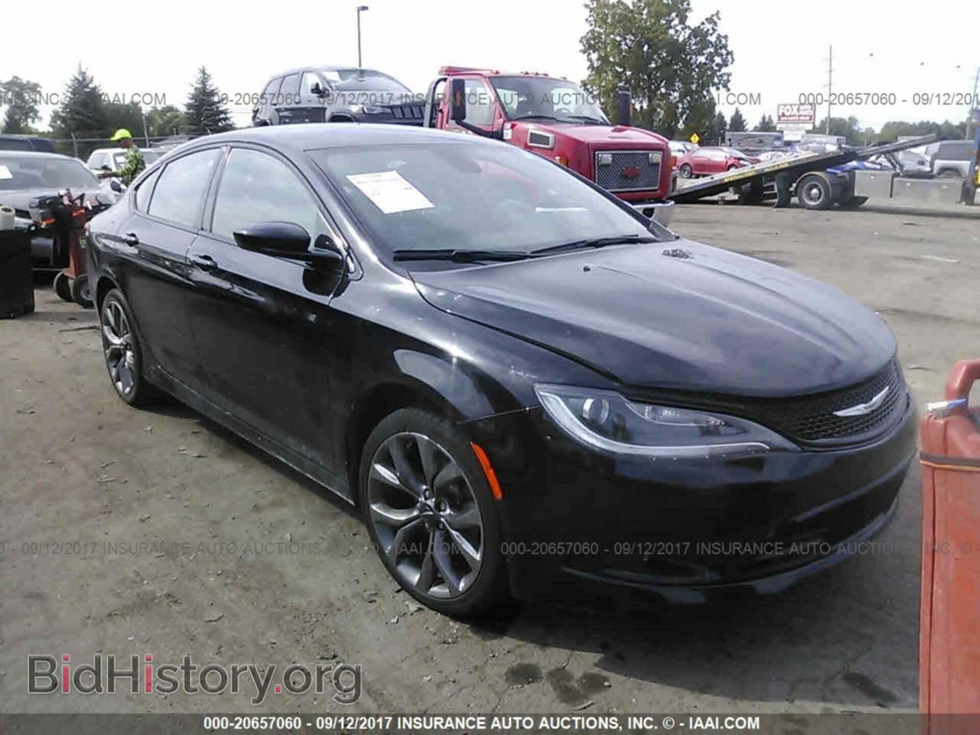 Photo 1C3CCCBB8FN537333 - Chrysler 200 2015
