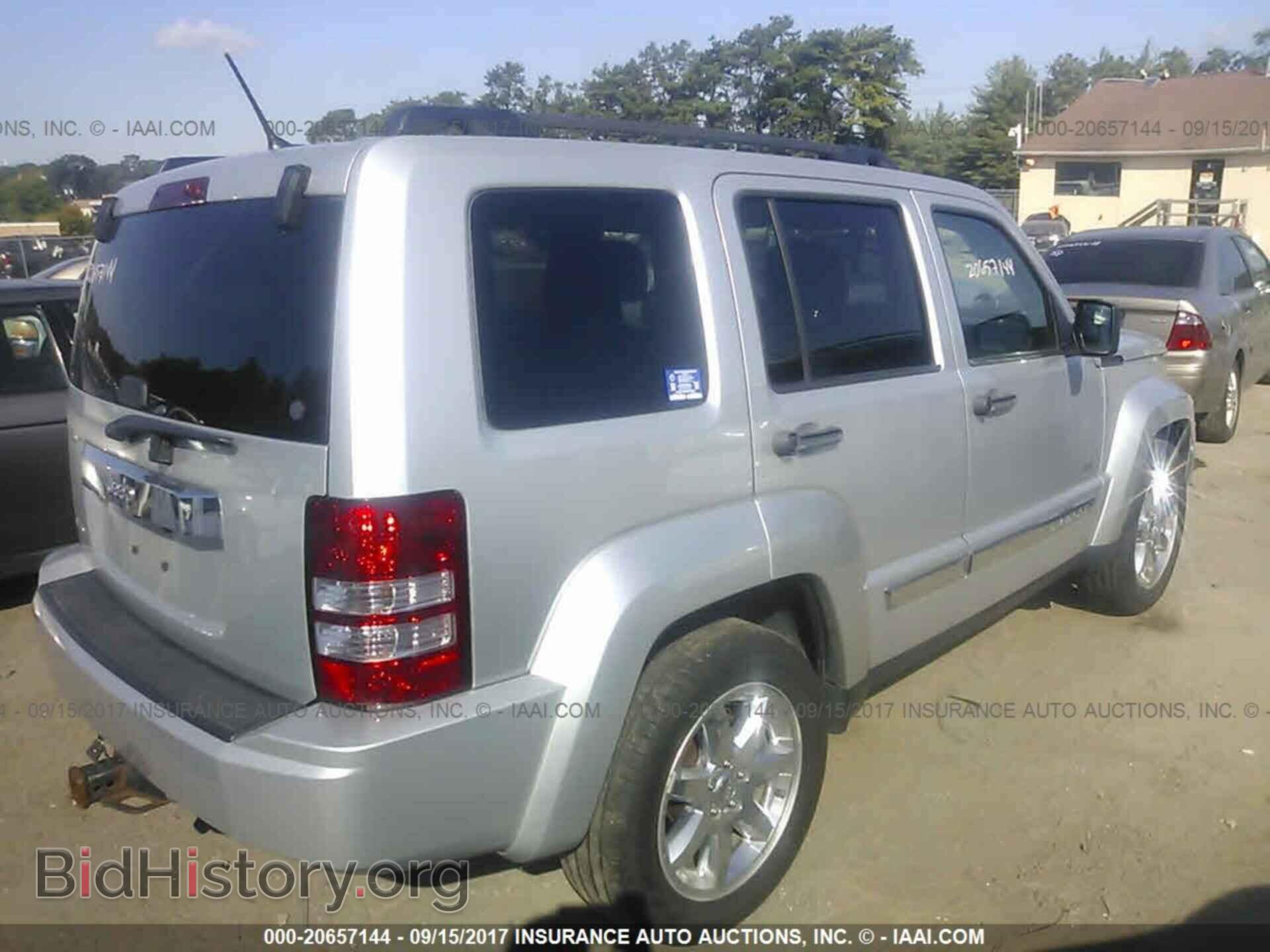 2012 Jeep Liberty - VIN: 1C4PJMAK4CW192379 - Фото 4