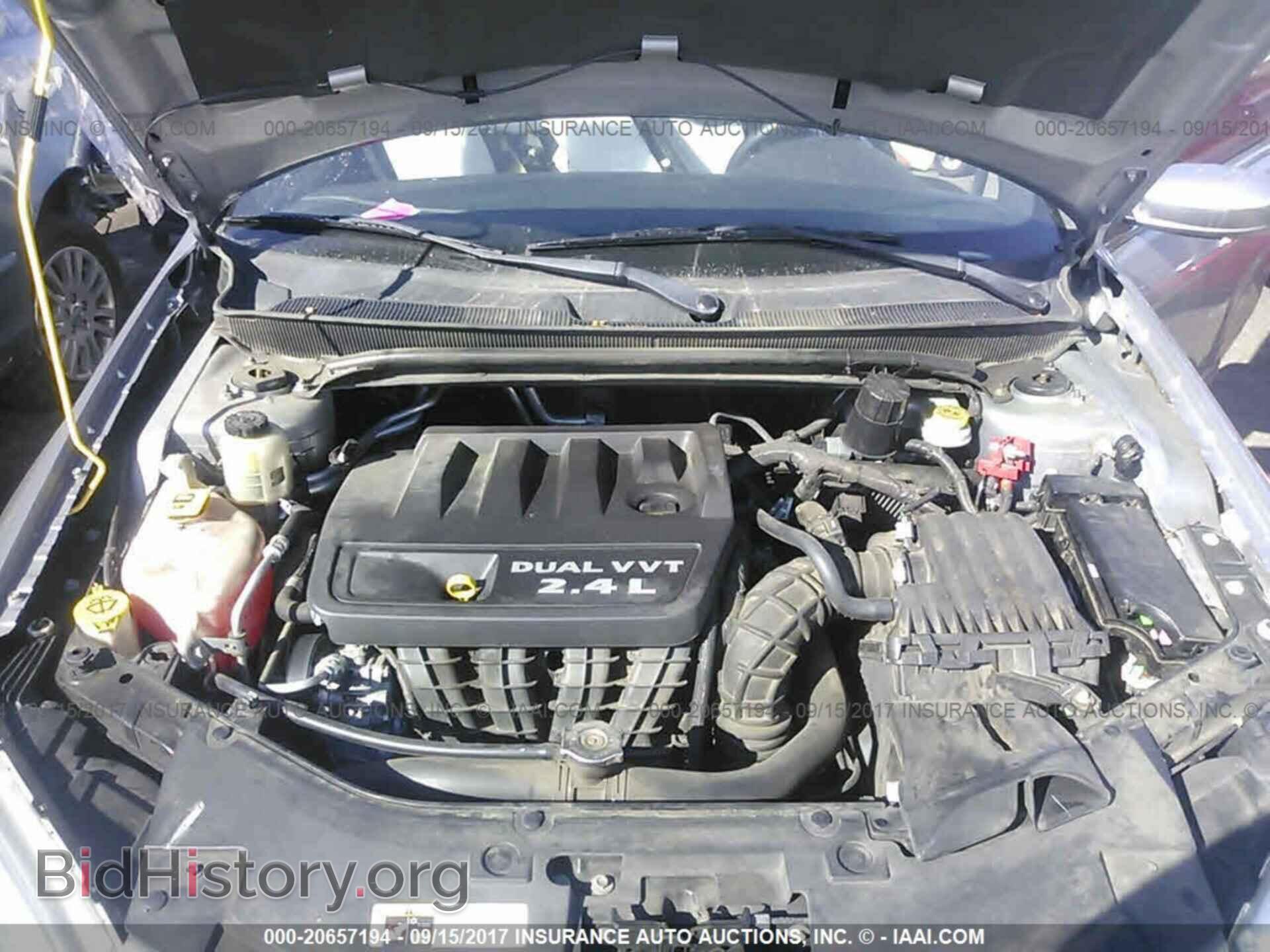 2013 Chrysler 200 - VIN: 1C3CCBBB0DN765351 - Фото 10