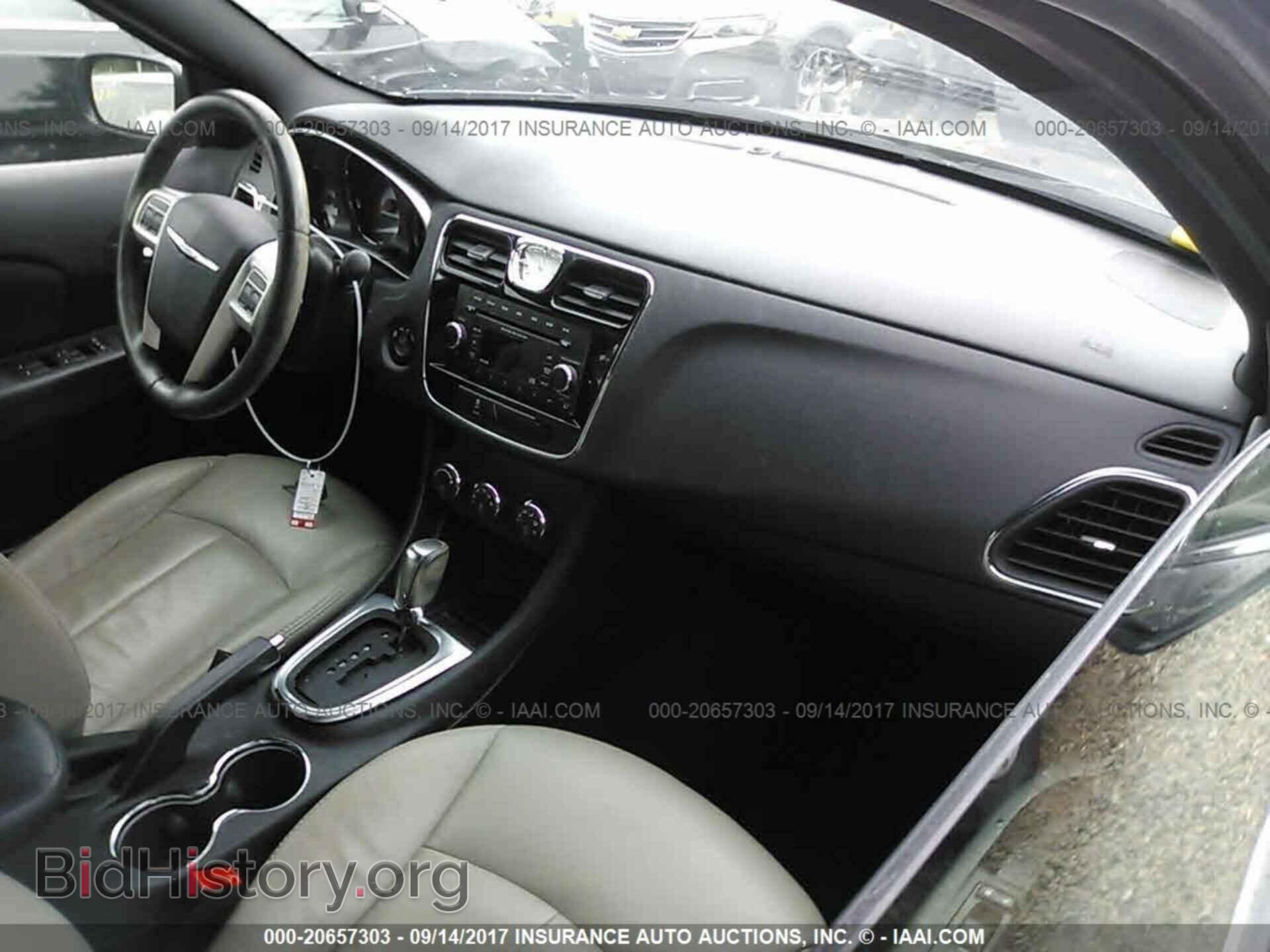 2012 Chrysler 200 - VIN: 1C3CCBBB3CN131725 - Фото 5