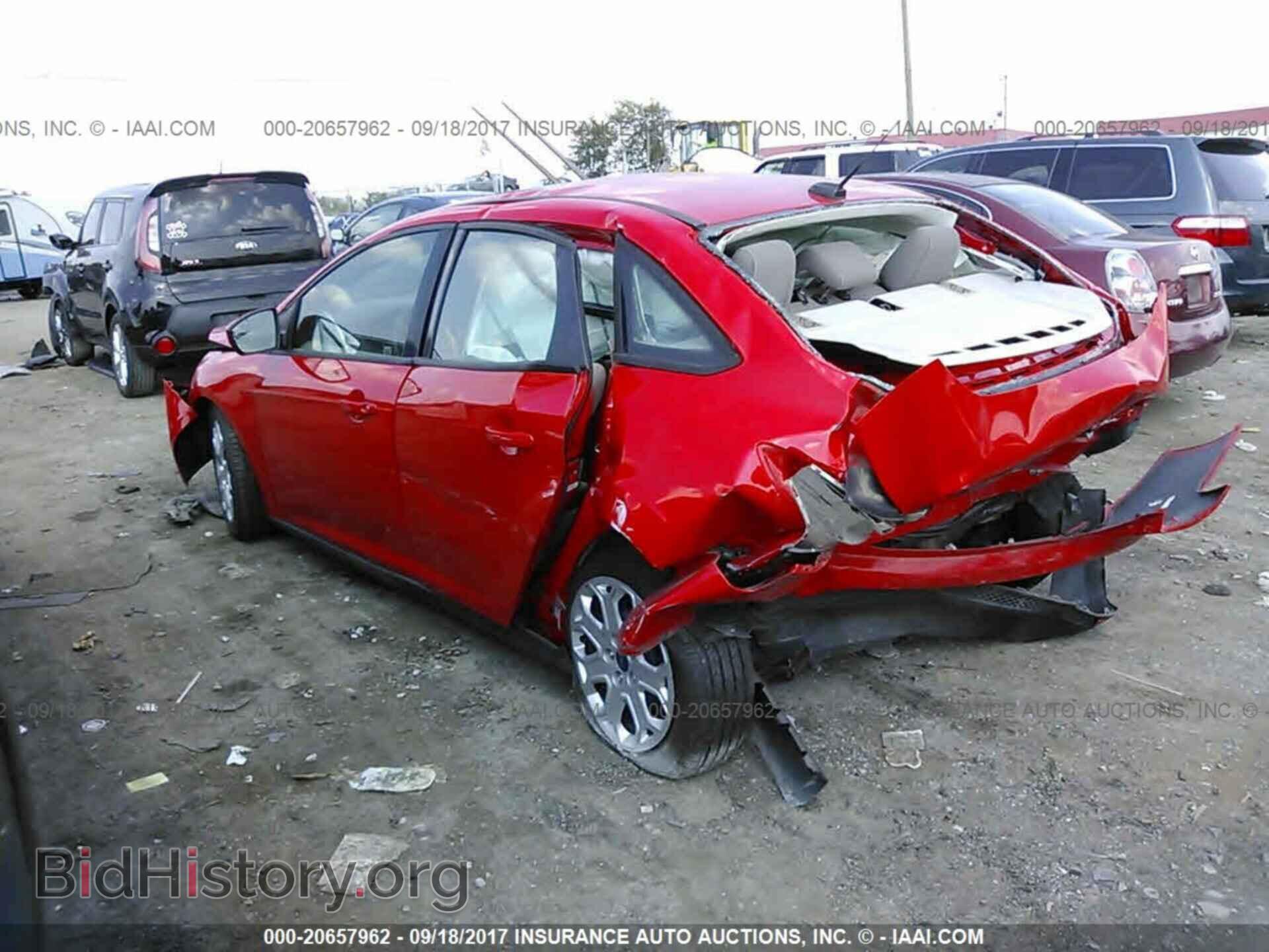 2012 Ford Focus - VIN: 1FAHP3F23CL247594 - Photo 3