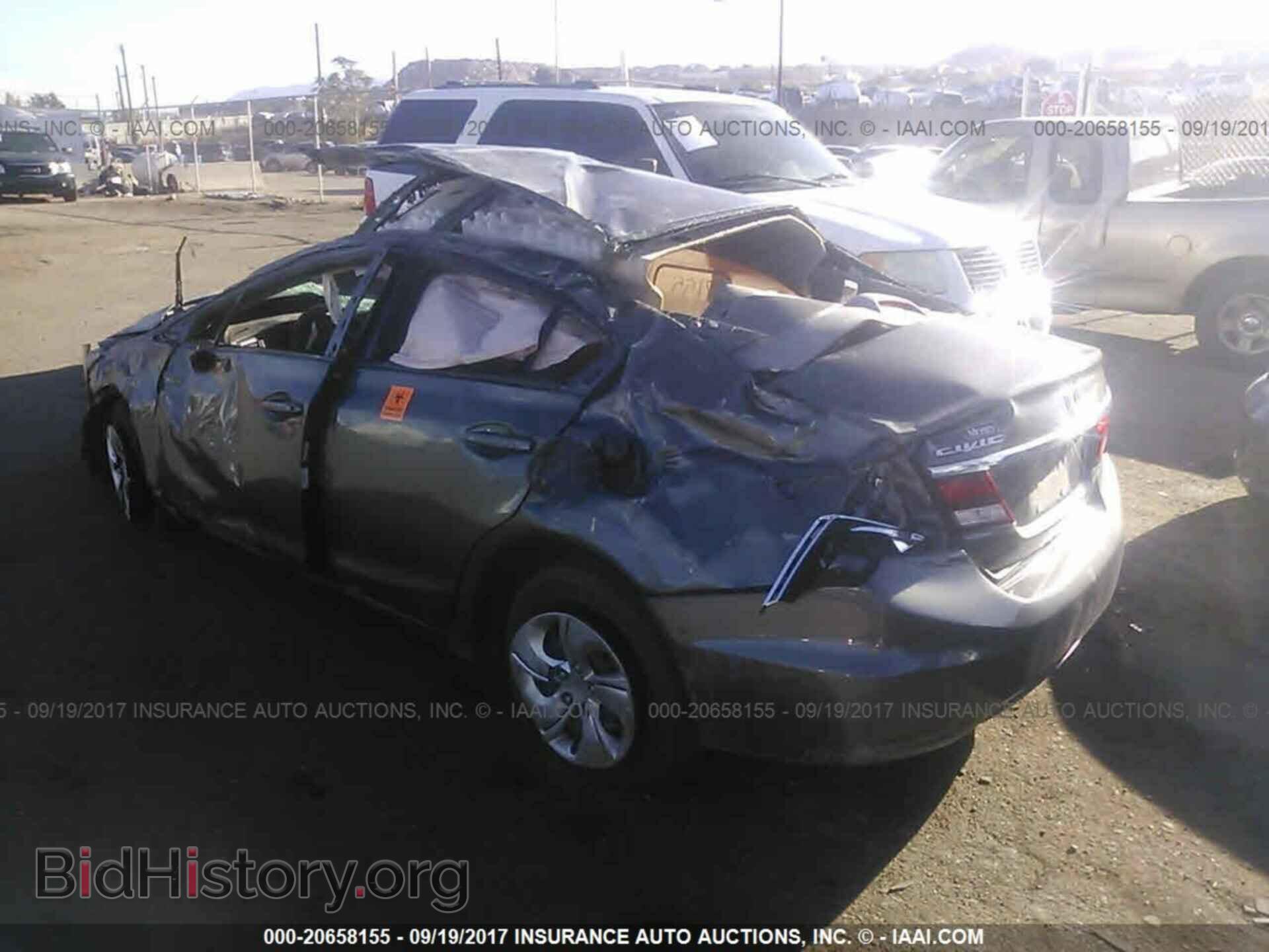 2013 Honda Civic - VIN: 2HGFB2F59DH599423 - Photo 3