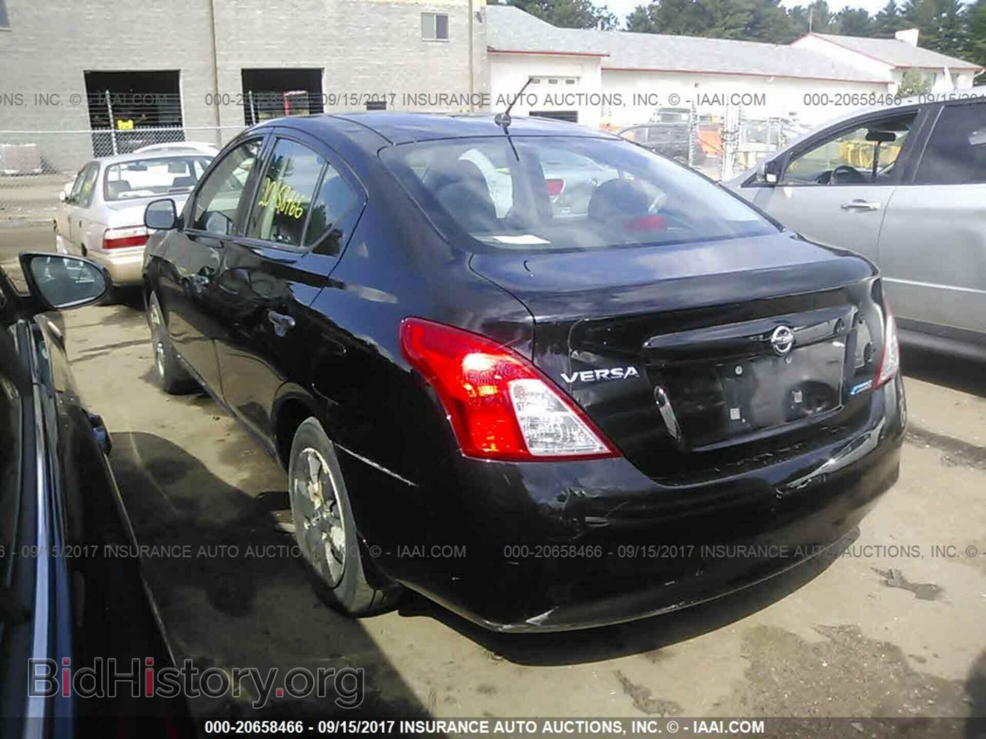 2012 Nissan Versa - VIN: 3N1CN7AP8CL901632 - Фото 3