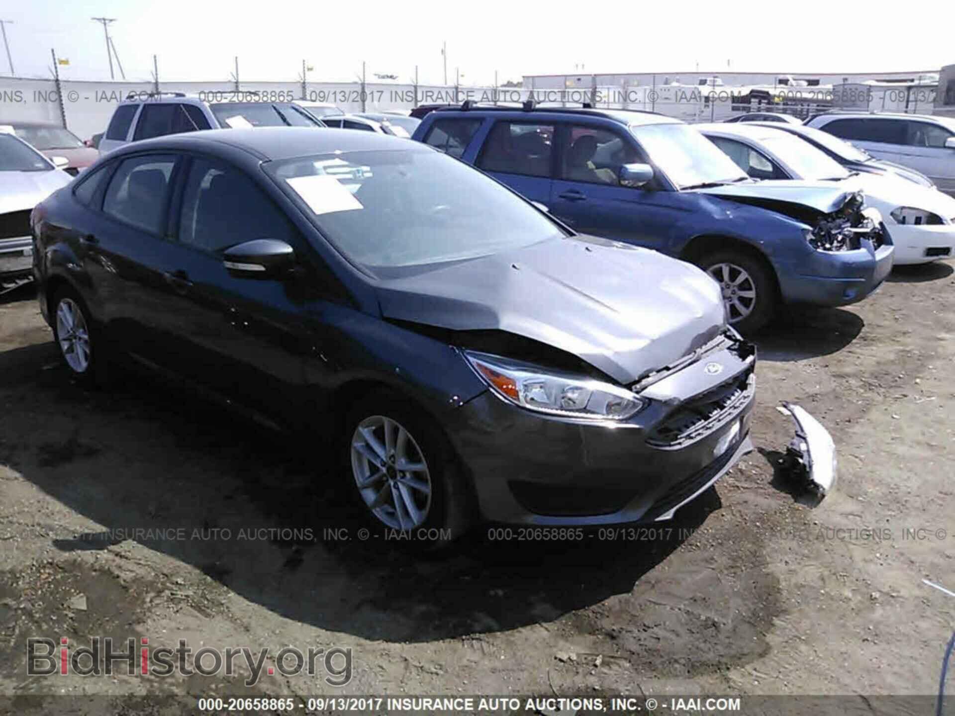 Photo 1FADP3F24FL263631 - Ford Focus 2015