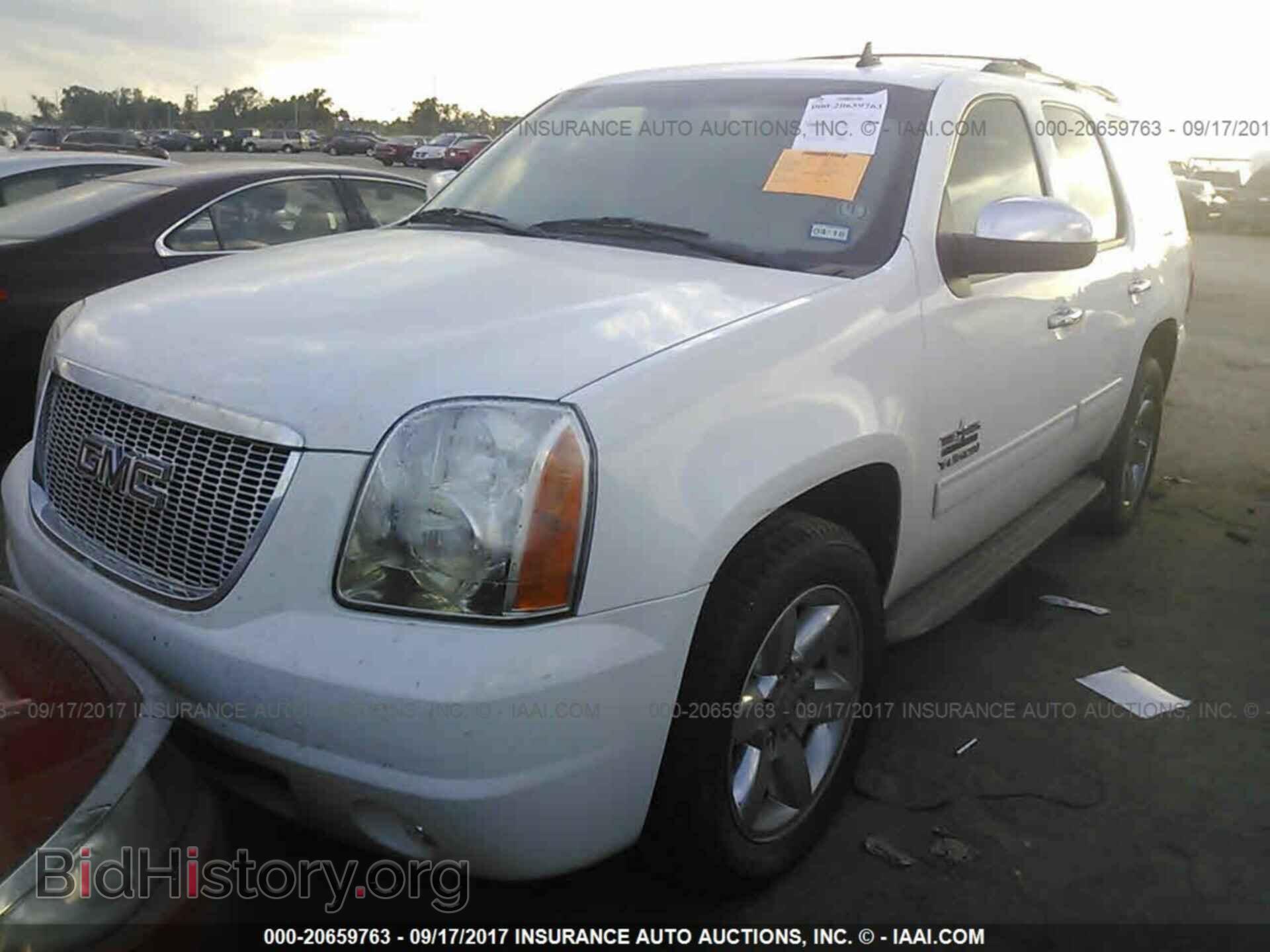 2012 Gmc Yukon - VIN: 1GKS1CE03CR266889 - Фото 2