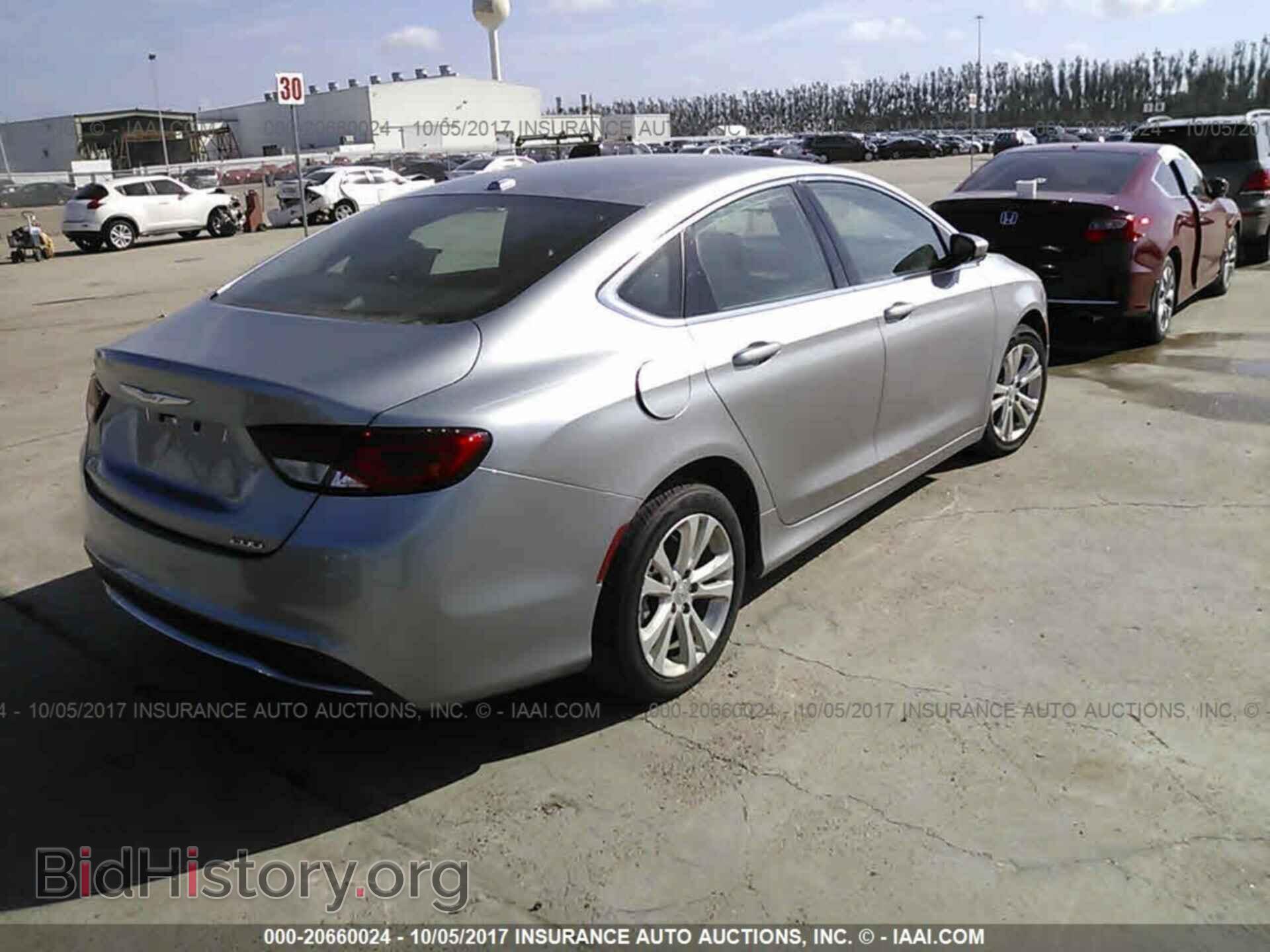 2015 Chrysler 200 - VIN: 1C3CCCAB2FN676570 - Фото 4