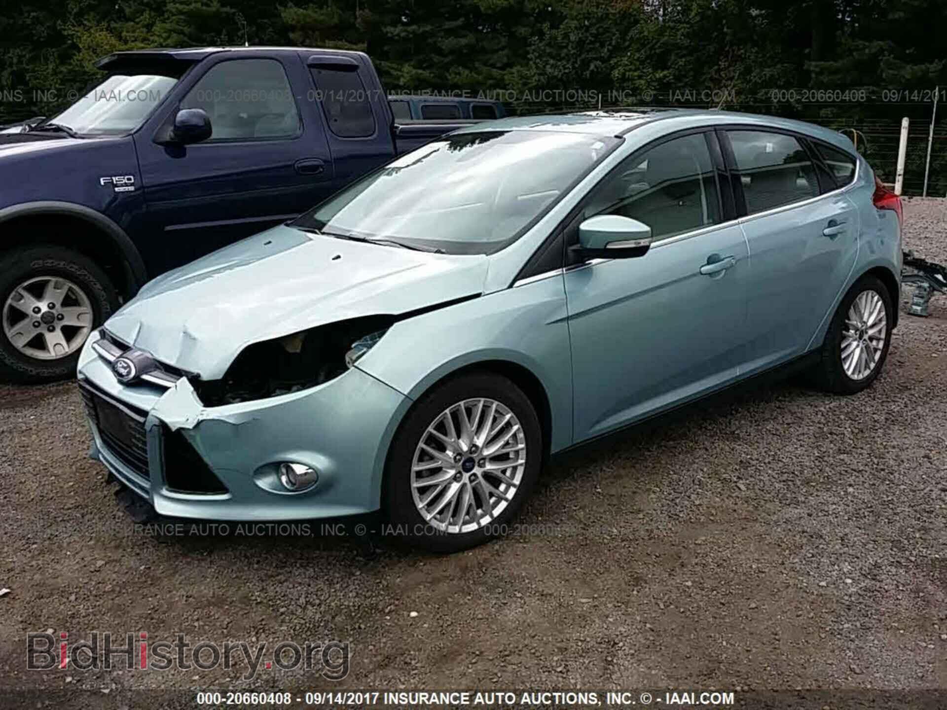 2012 Ford Focus - VIN: 1FAHP3M26CL427803 - Photo 2
