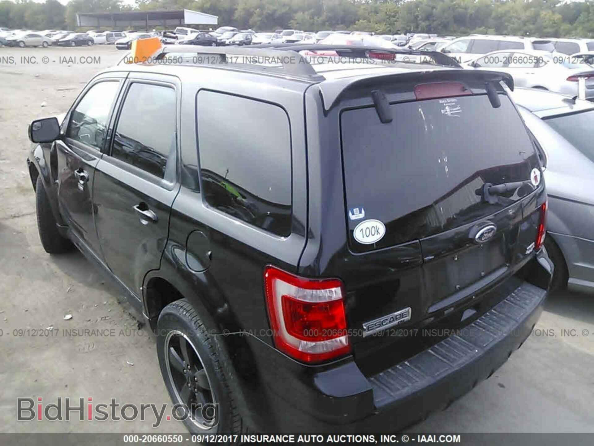 2011 Ford Escape - VIN: 1FMCU0D76BKA68038 - Photo 3